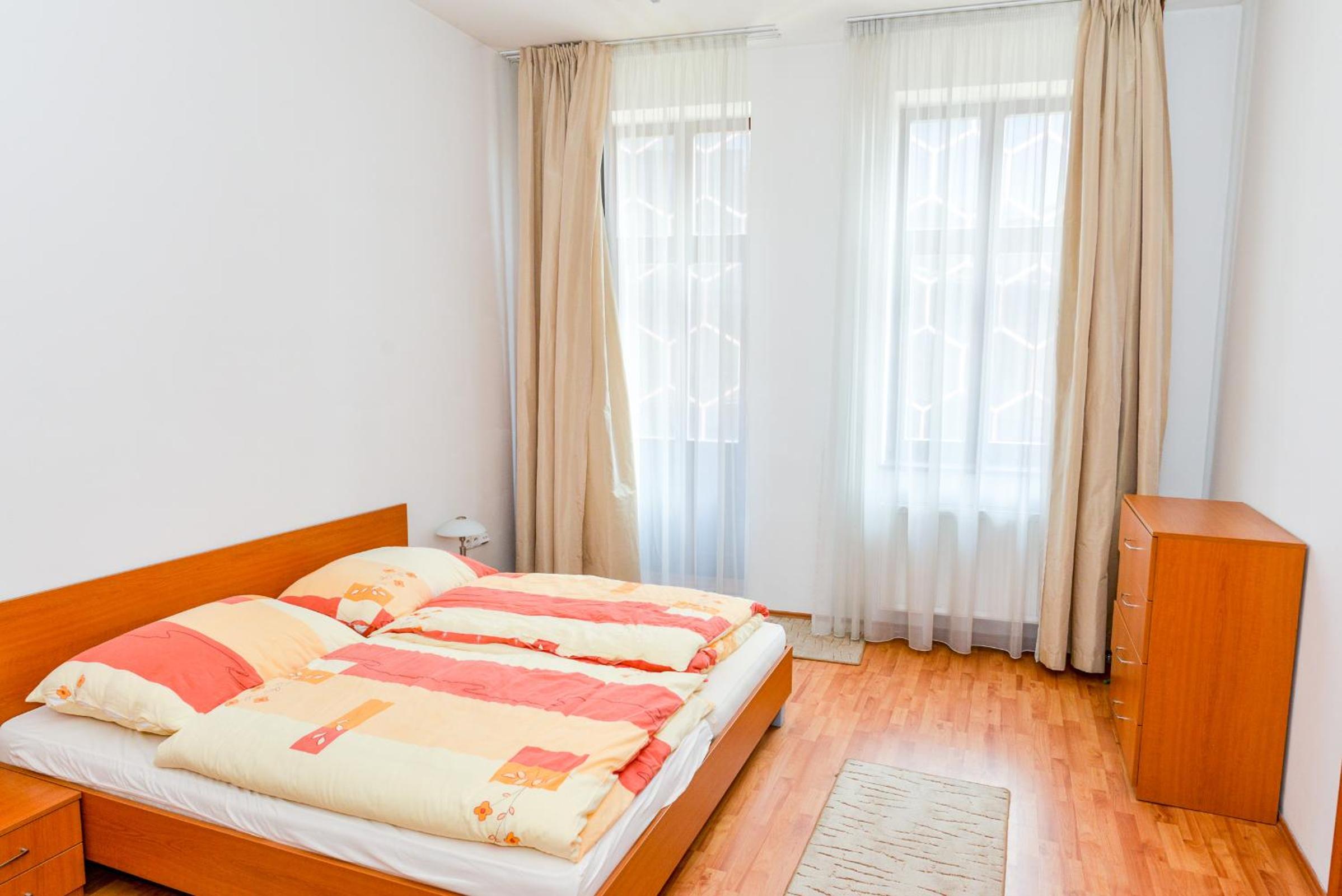 Studio Apartment - Photo 7