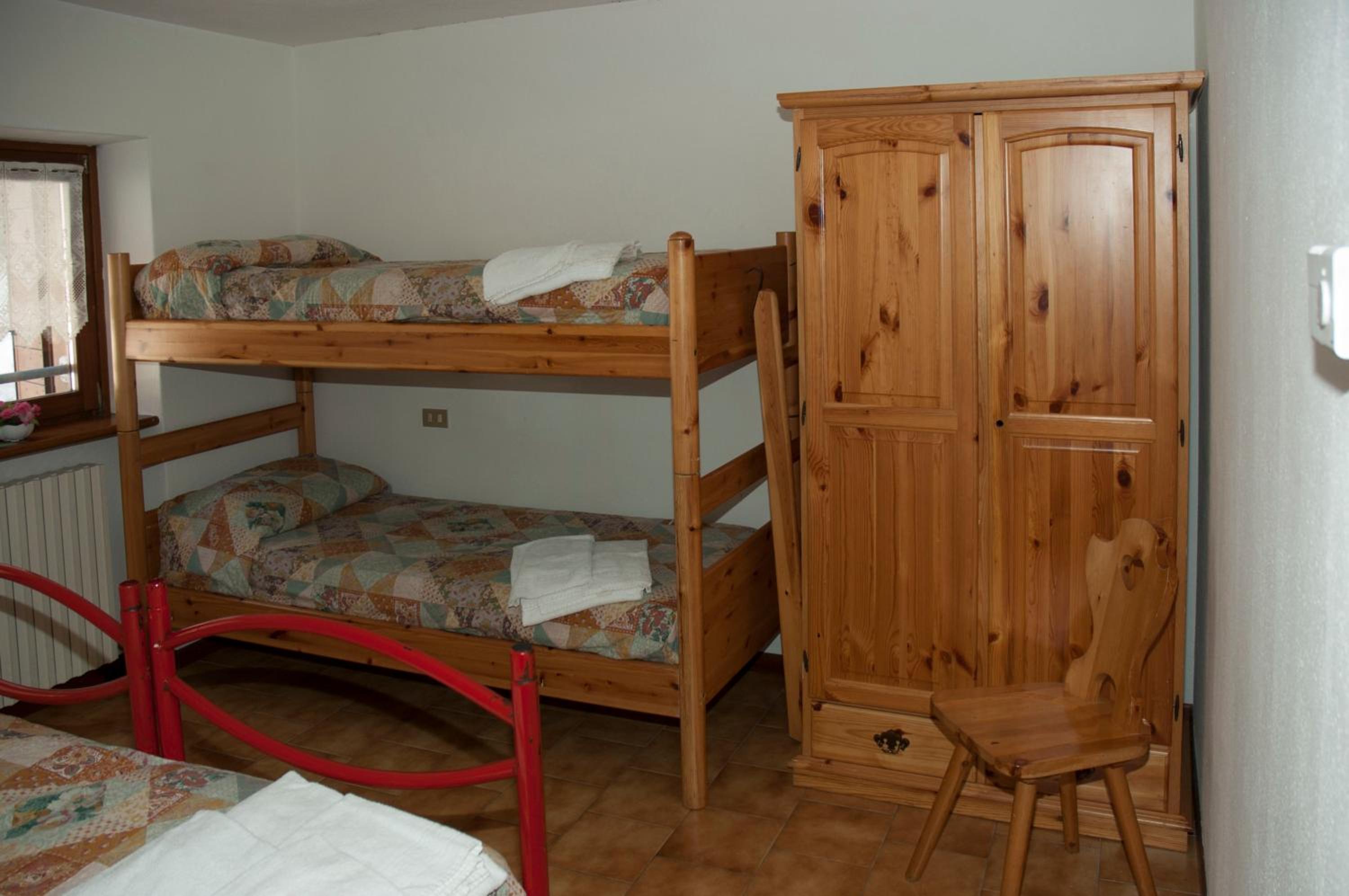 Basic Triple Room - Photo 2