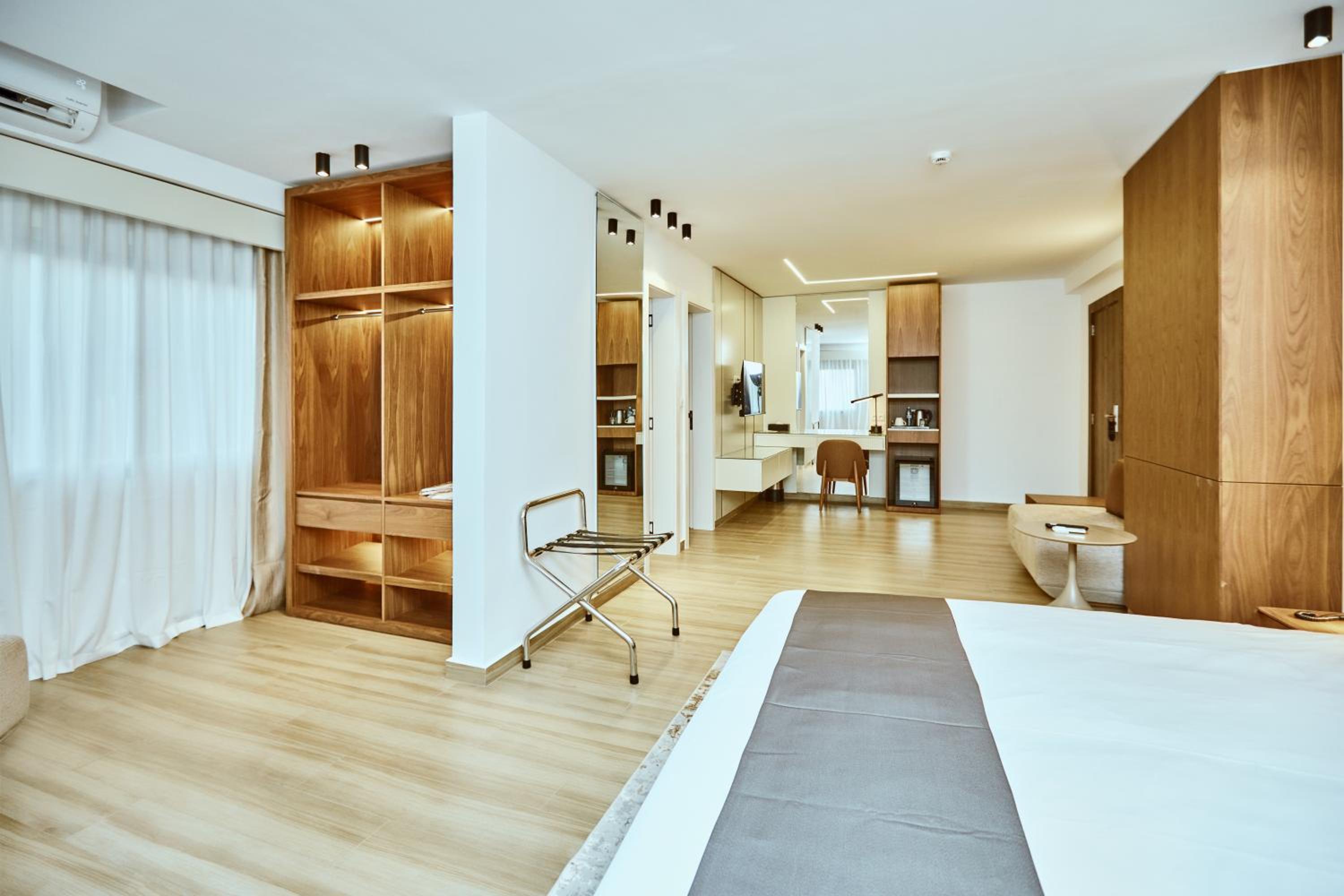 Deluxe Junior Suite