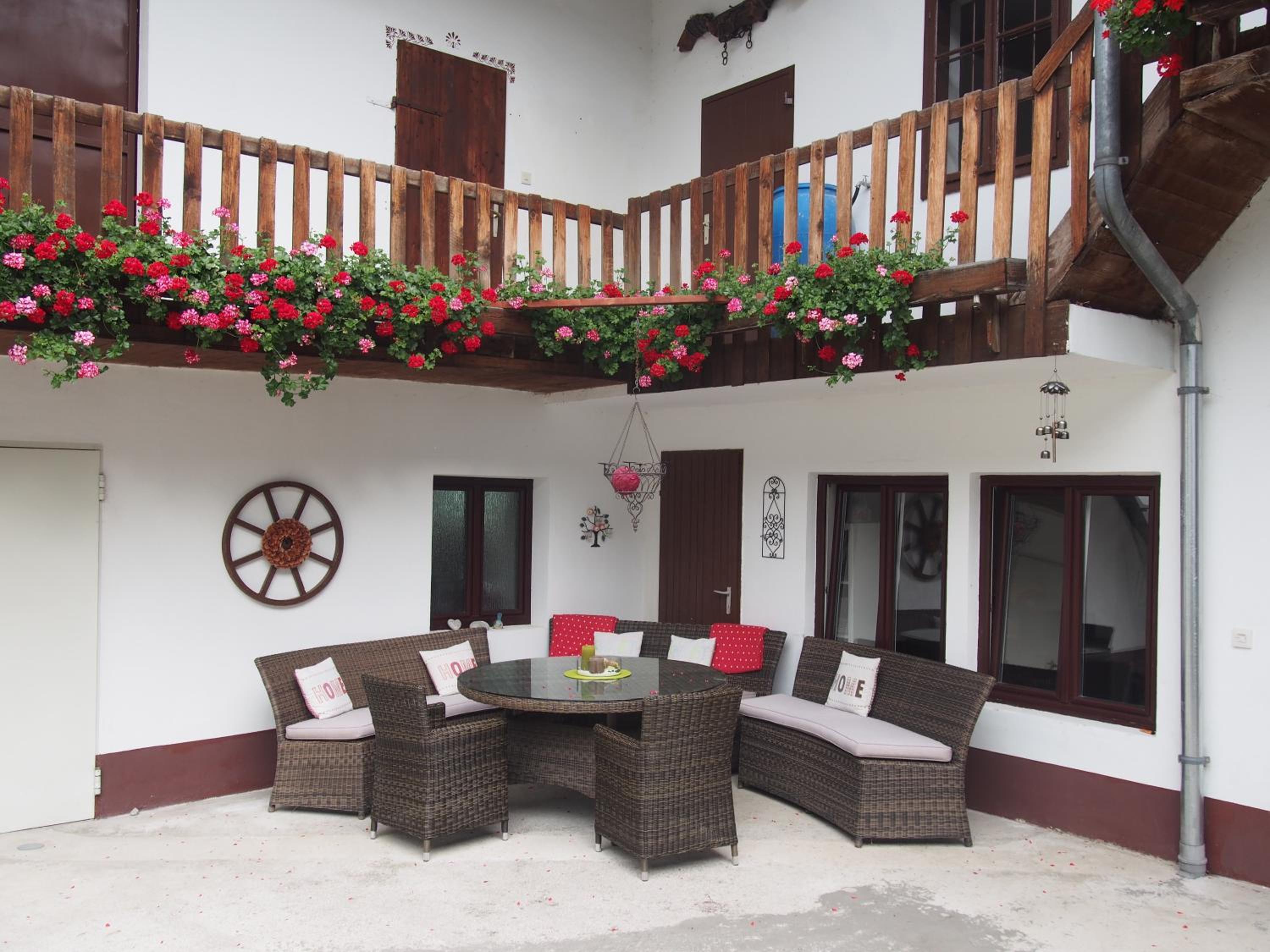 Apartment with Terrace photo 2