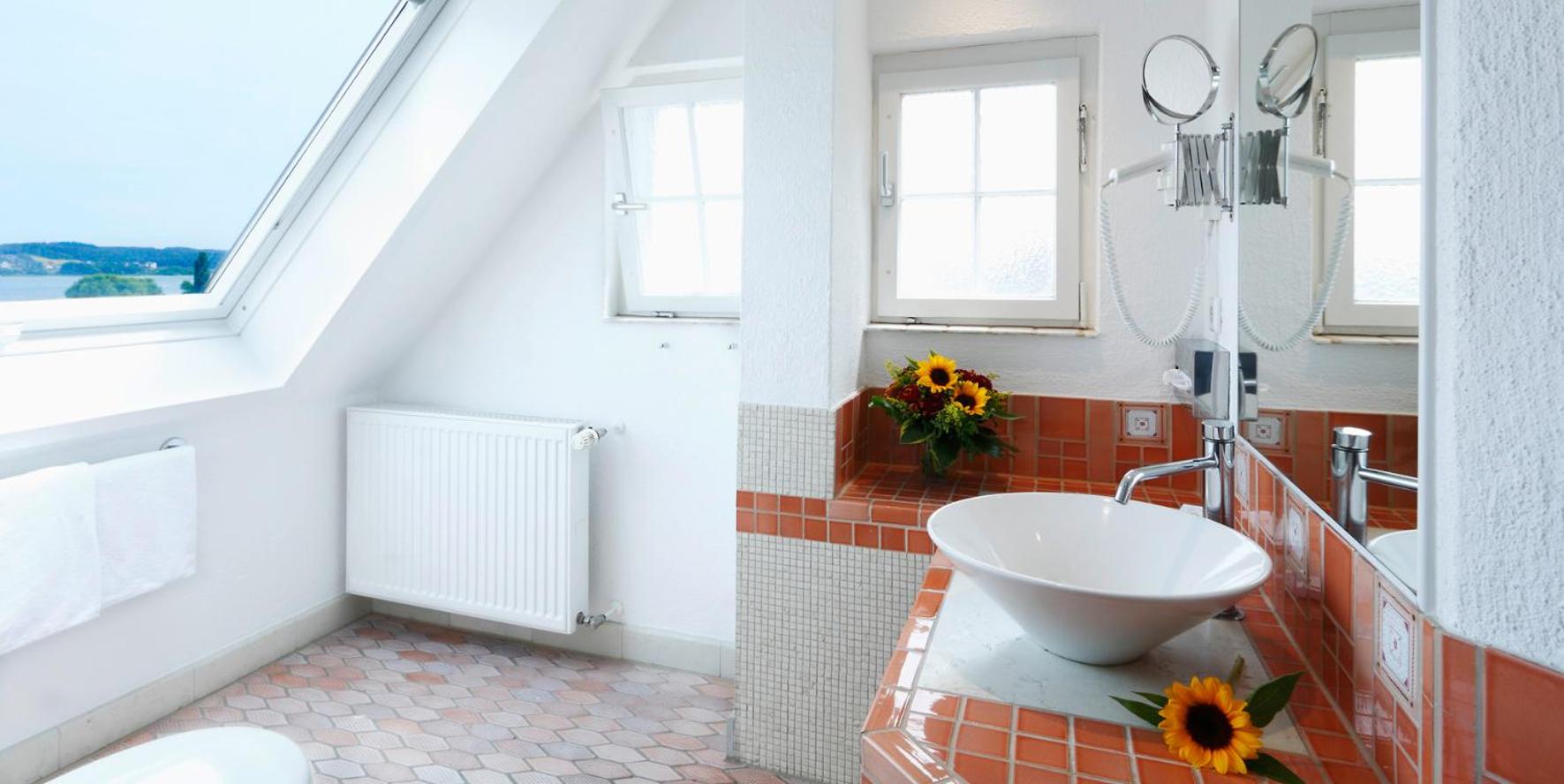 Suite mit Balkon & Seeblick