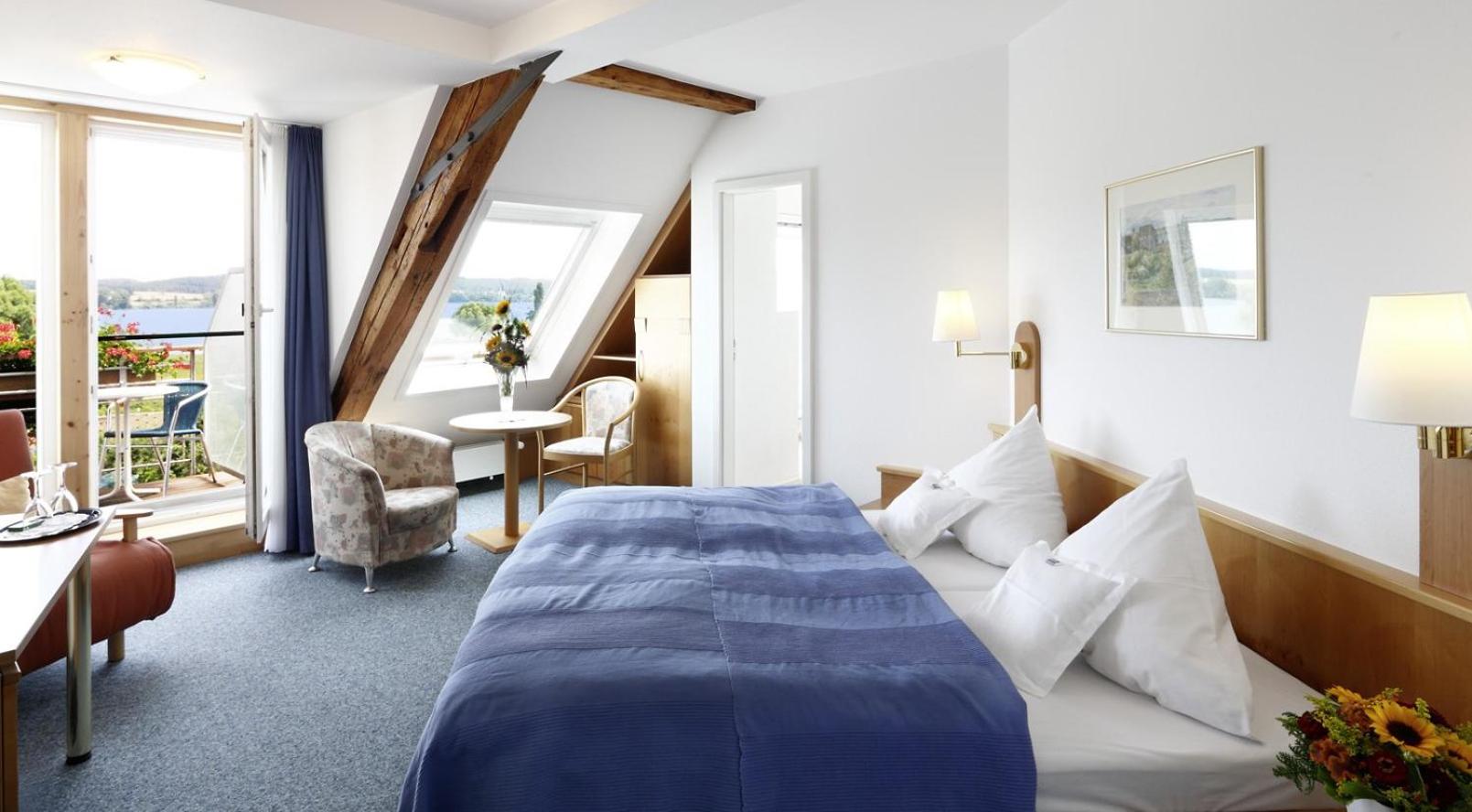 Suite mit Balkon & Seeblick
