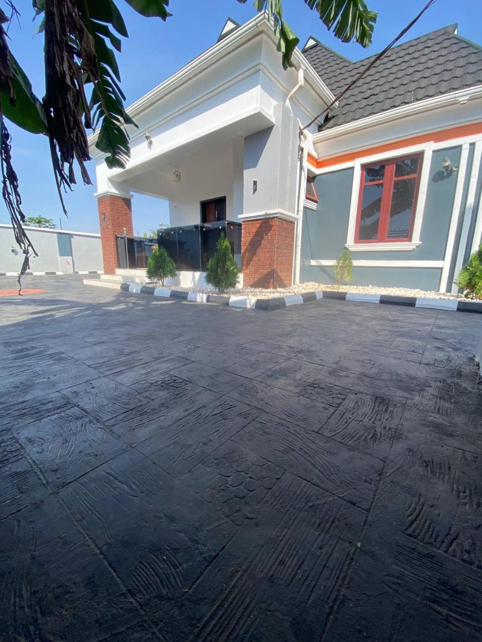 Apartment with Terrace photo 2