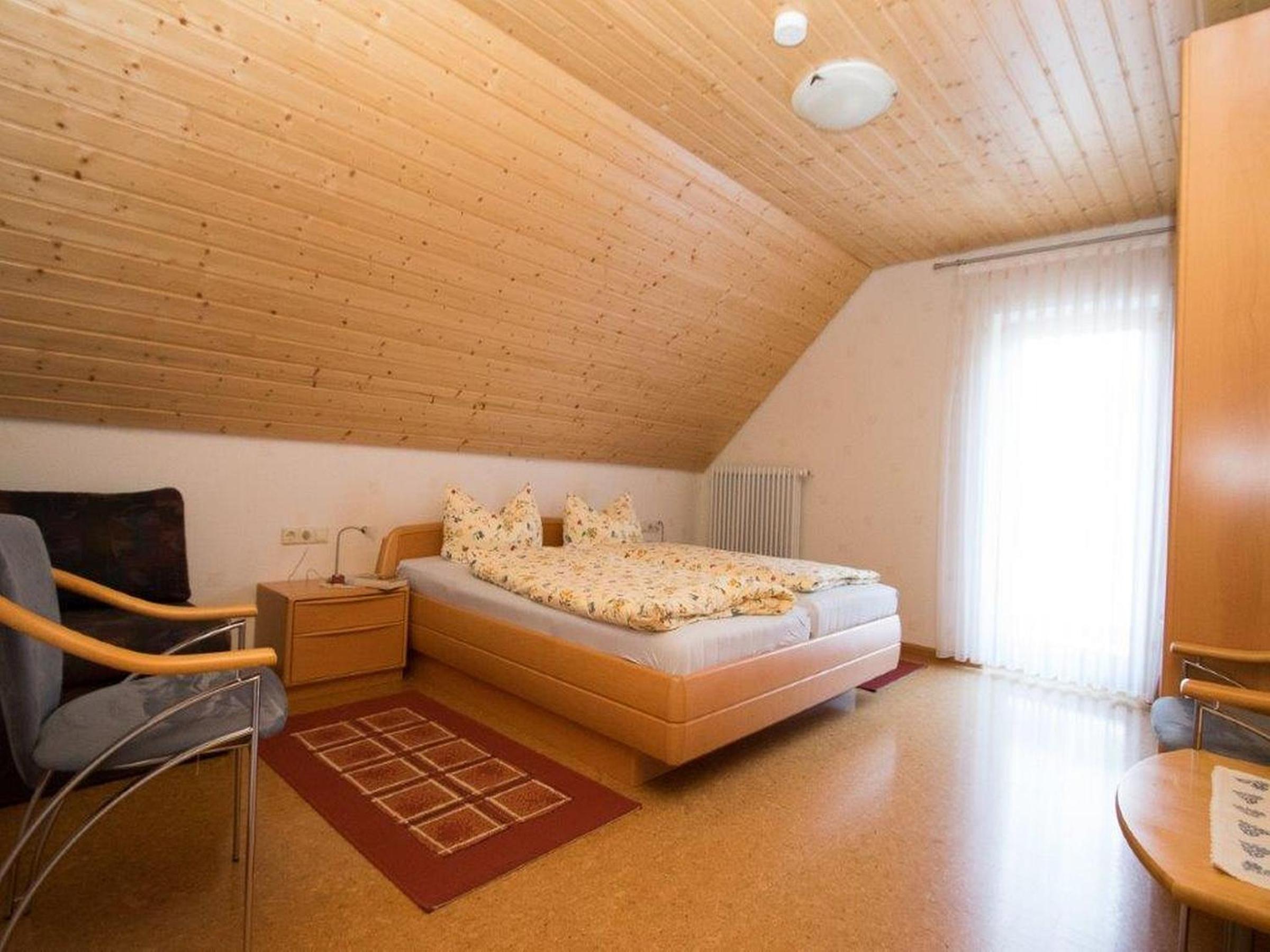 Two-Bedroom Deluxe Apartment with Balcony