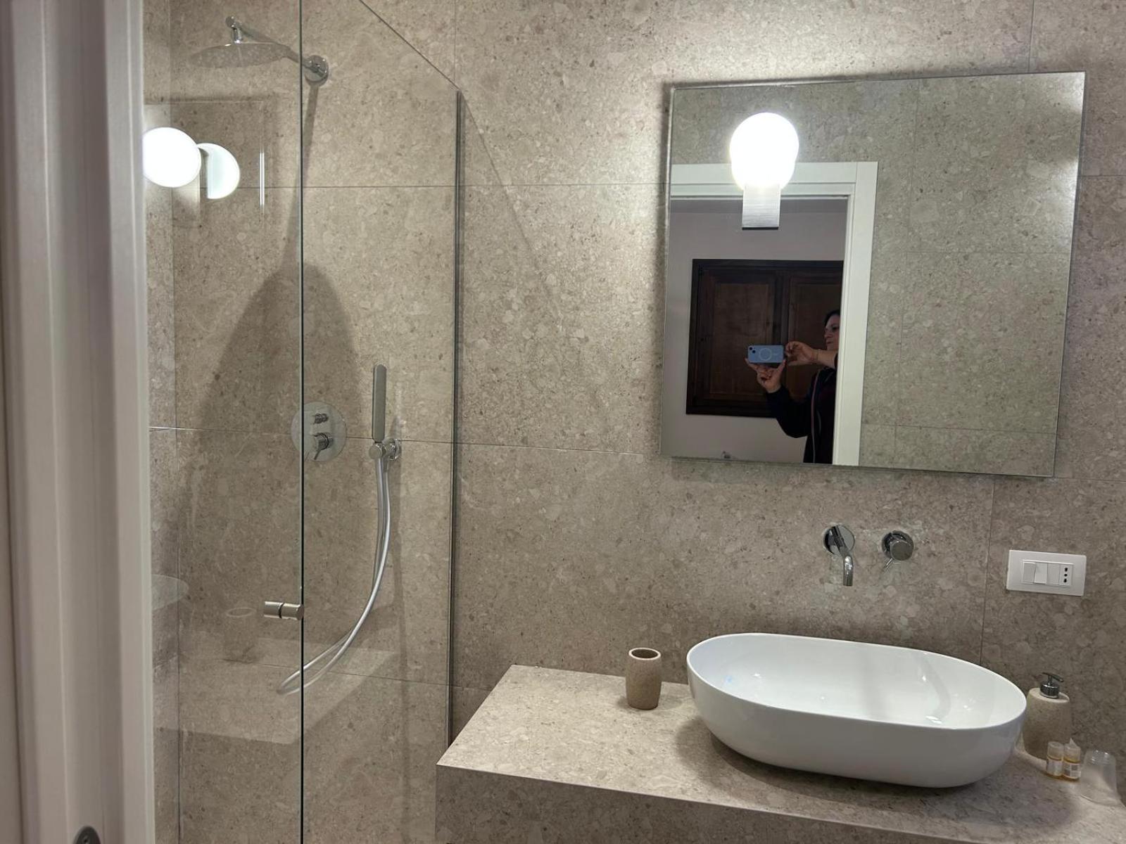 Double or Twin Room photo 1