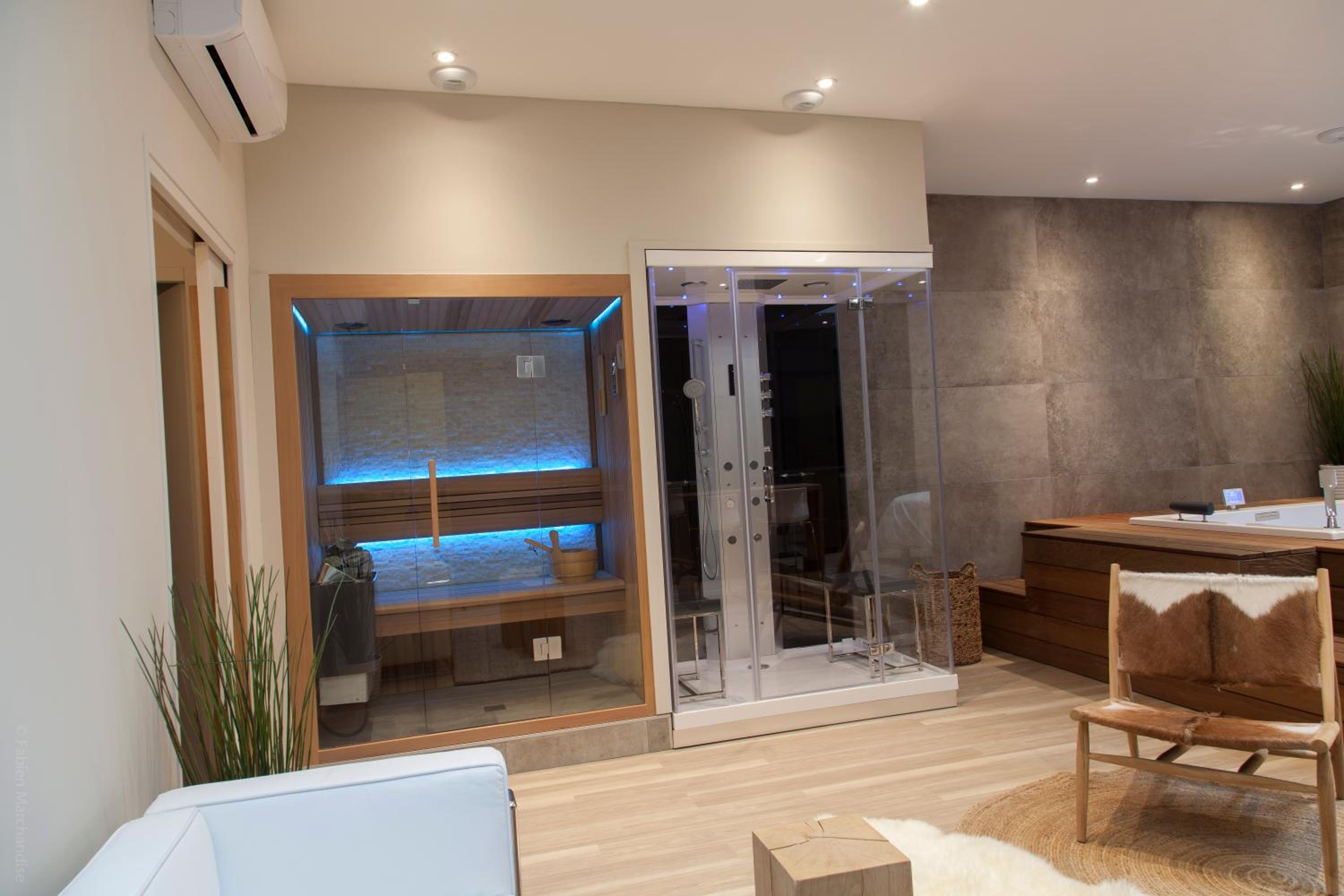 One-Bedroom Apartment with Private Spa 2
