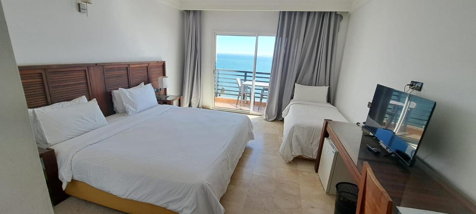 Triple Room with Sea View photo 2