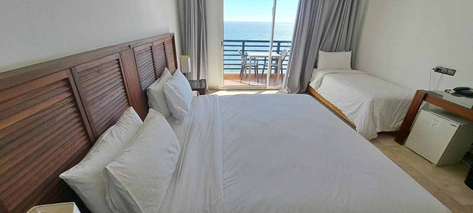 Triple Room with Sea View photo 3
