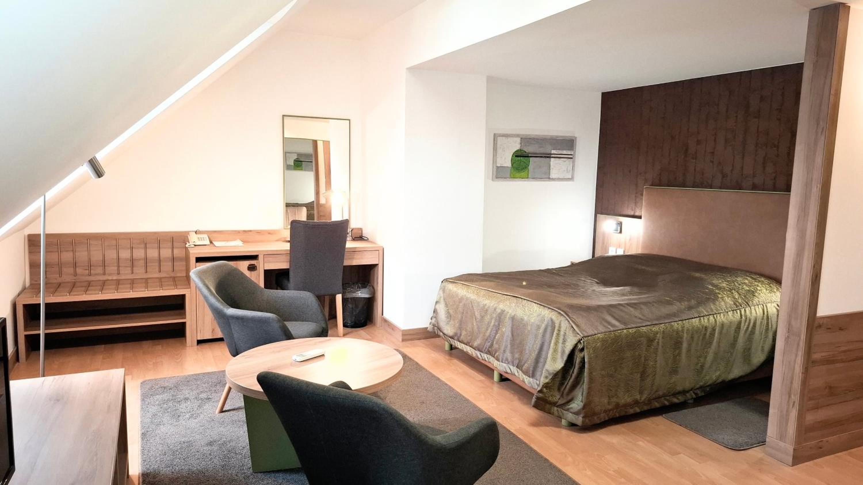 Double Room - Photo 4