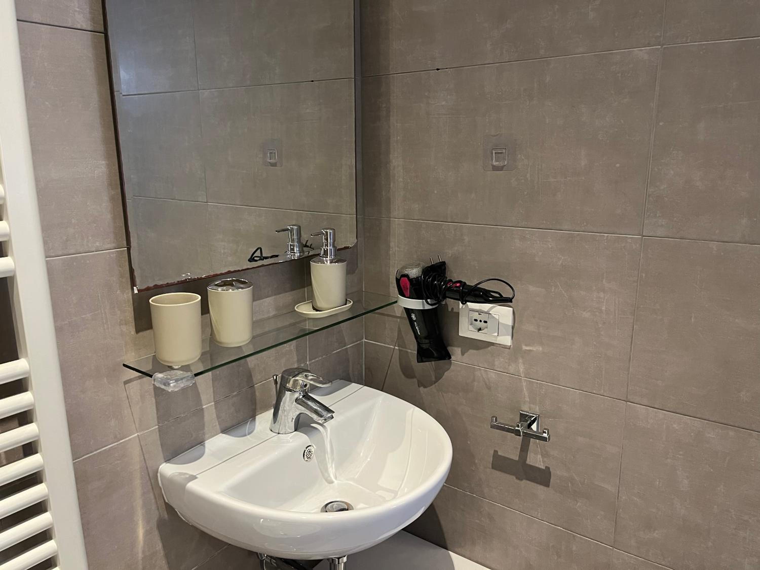Large Double Room