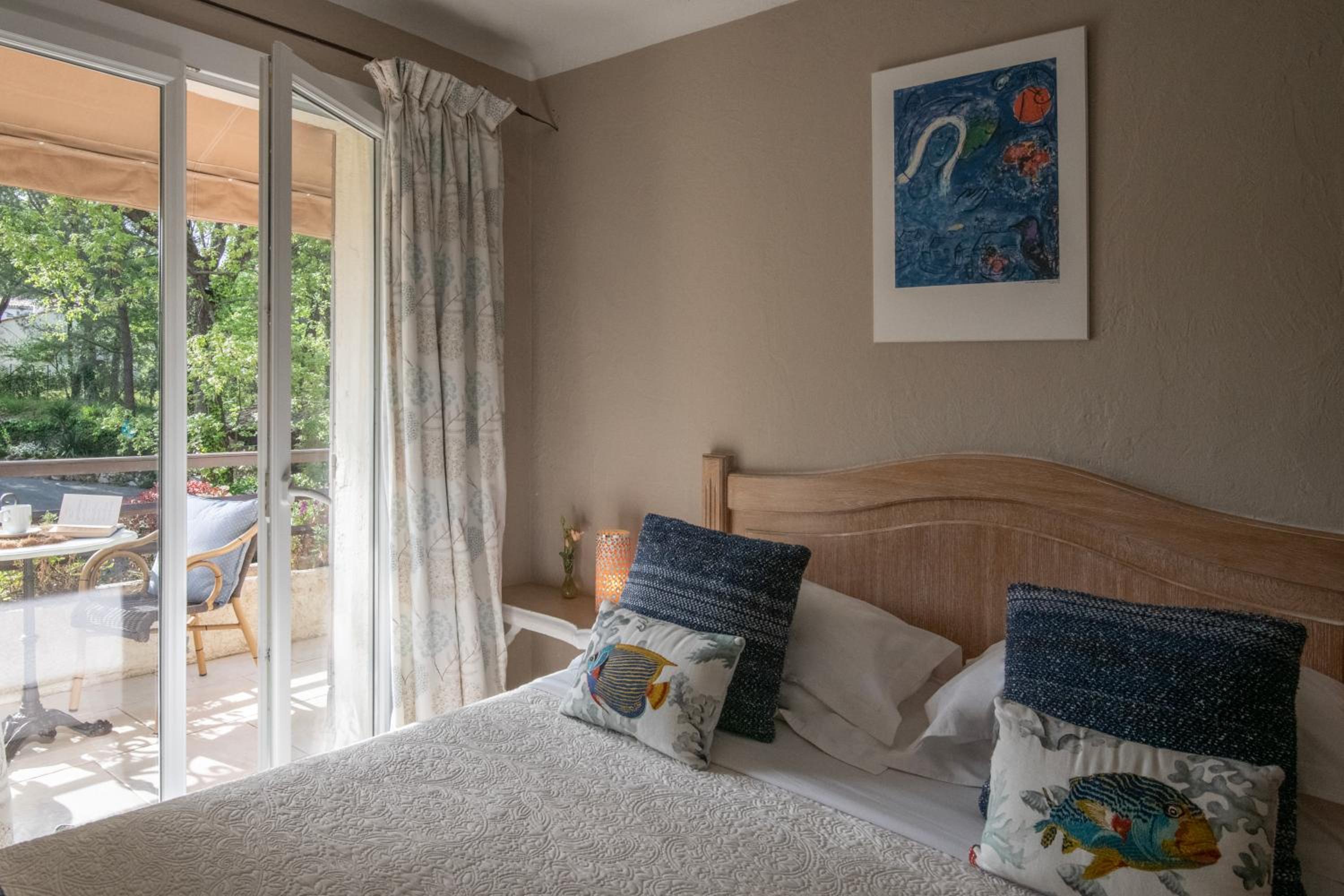 Deluxe Double Room with Garden