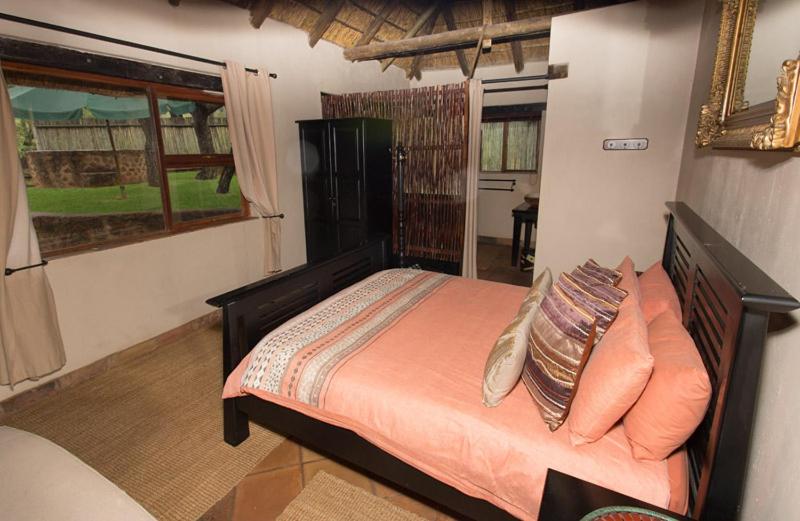 Double Room With Private Bathroom photo 1