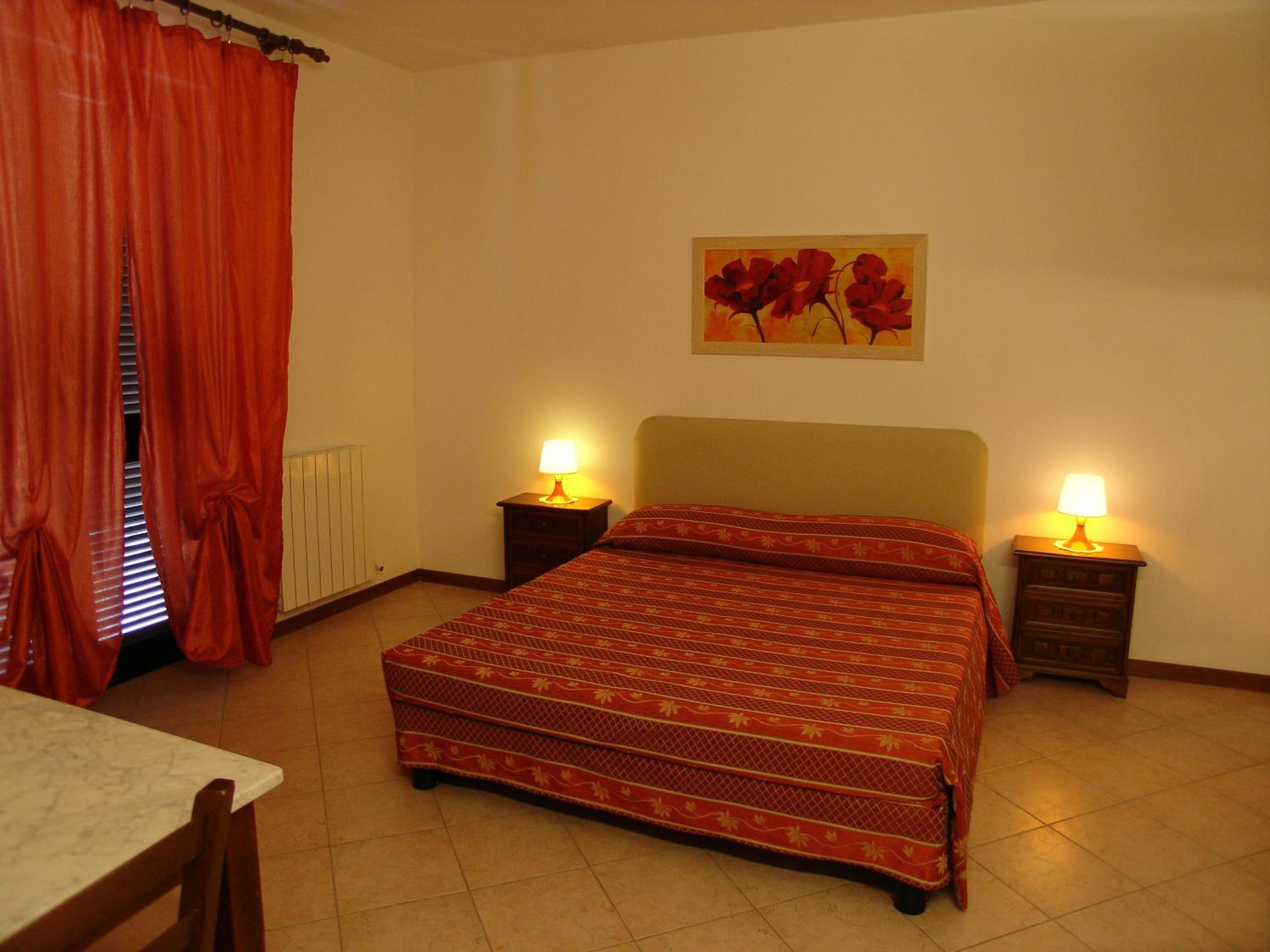 One-Bedroom Apartment (4 Adults)