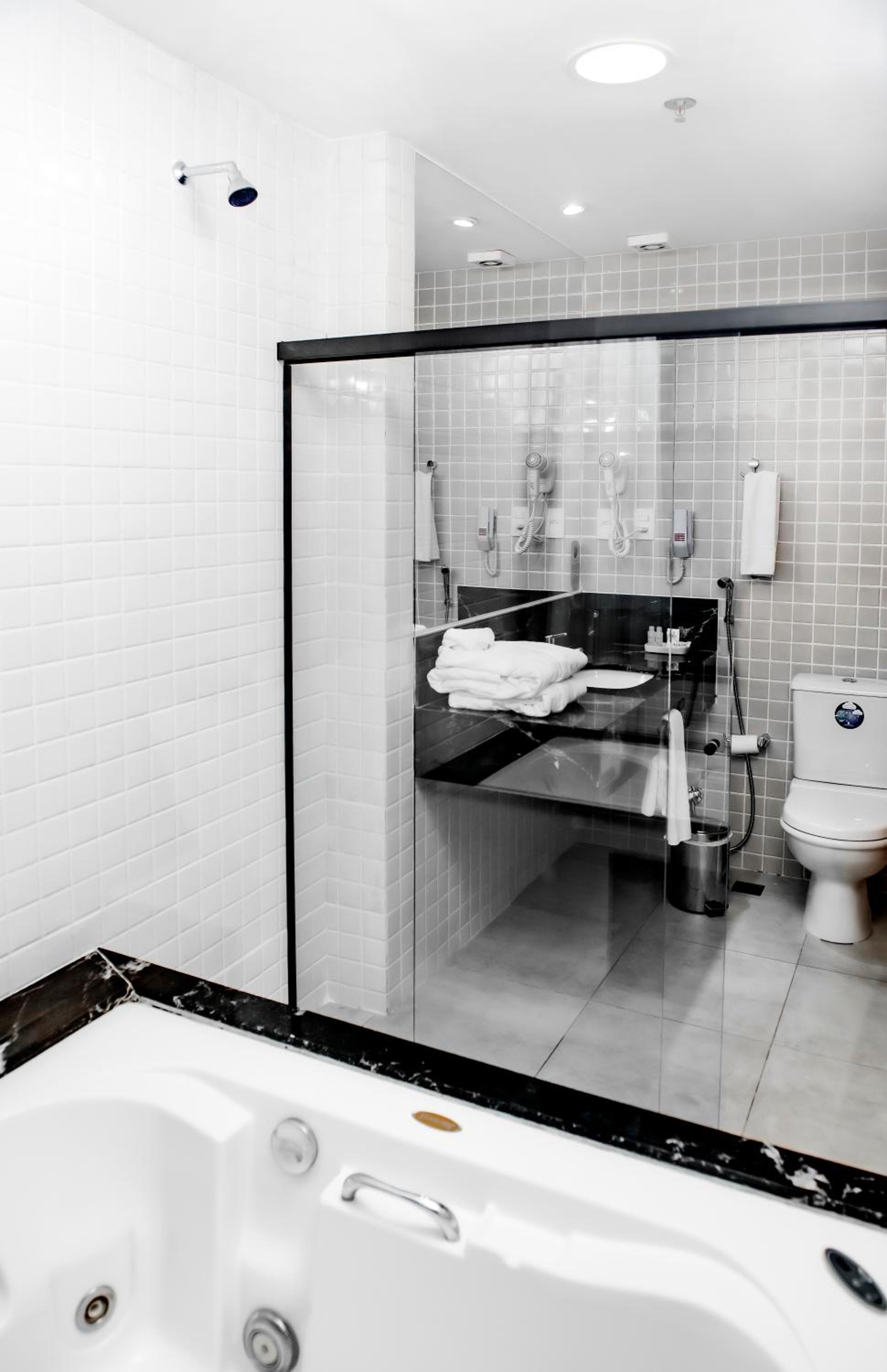 Double Room with Spa Bath photo 1