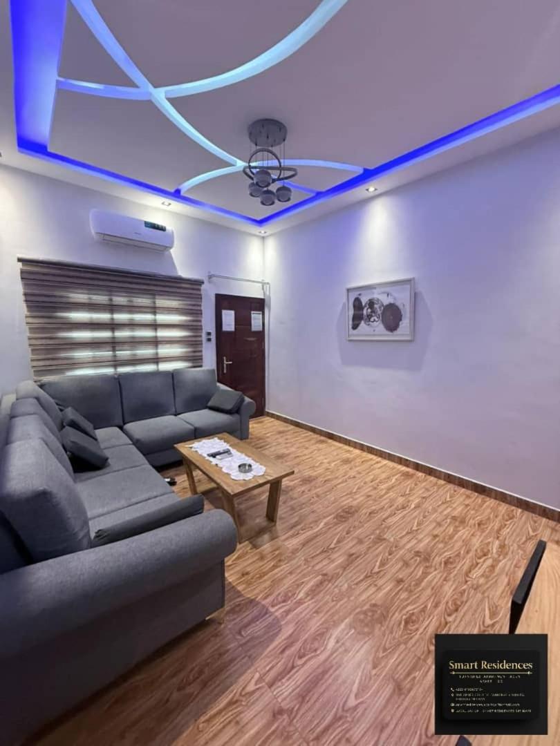 Deluxe One-Bedroom Apartment with City View photo 1