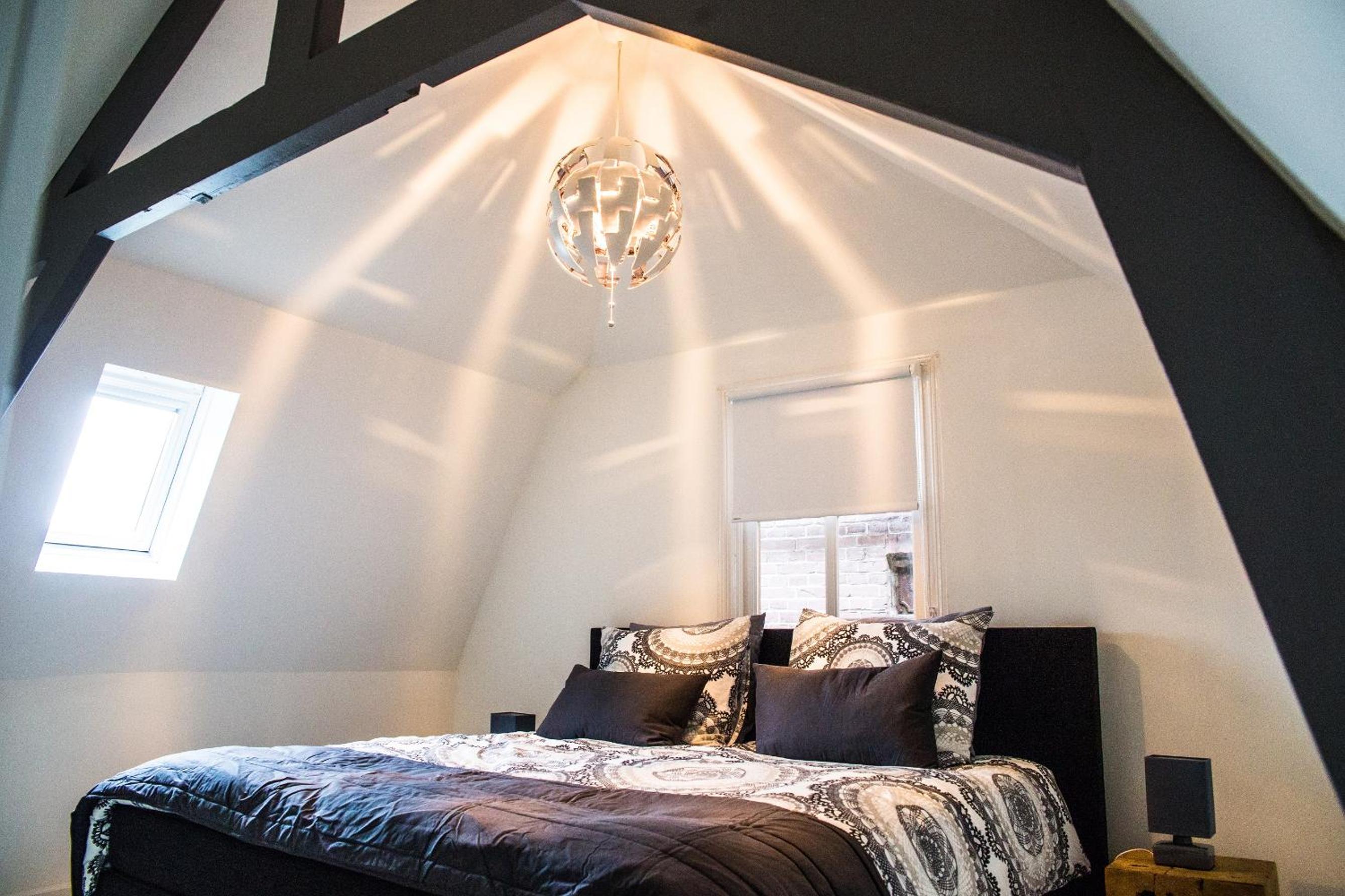 Deluxe King Room photo 1