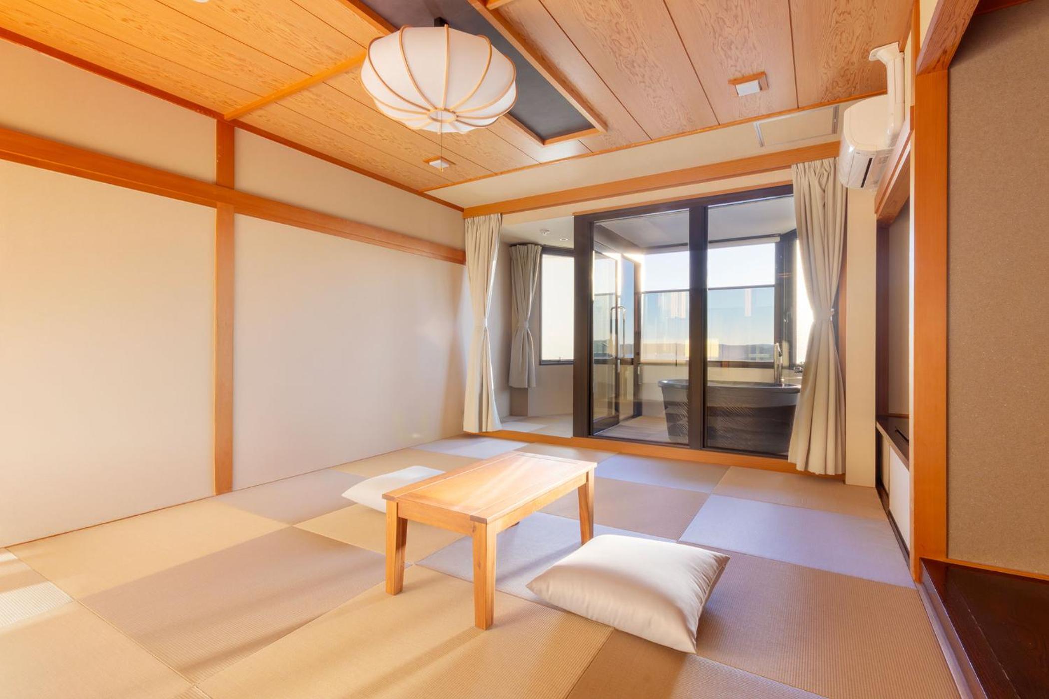 Superior Japanese-Style Room with Private Open-Air-Bath -Indoor Bath - Non-Smoking