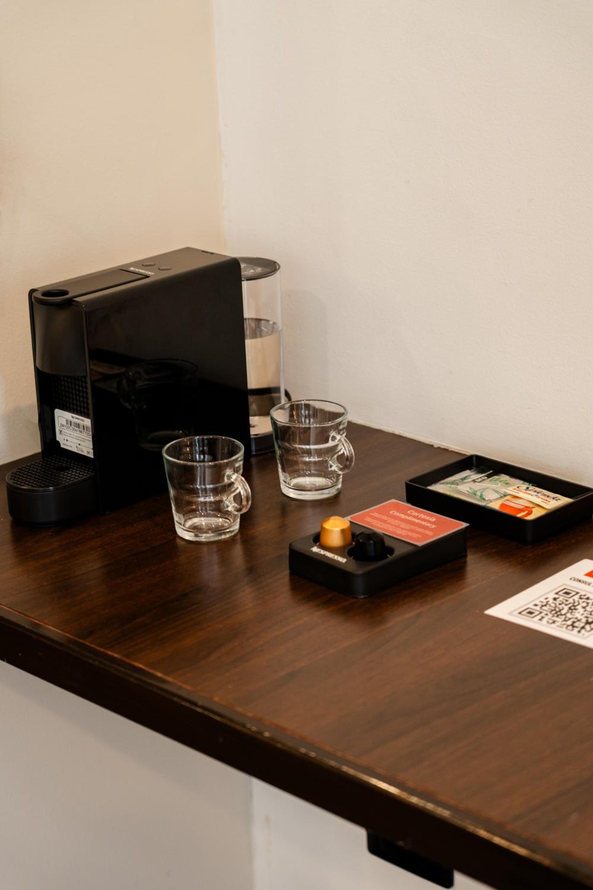 King Suite - Non-Smoking - Photo 1