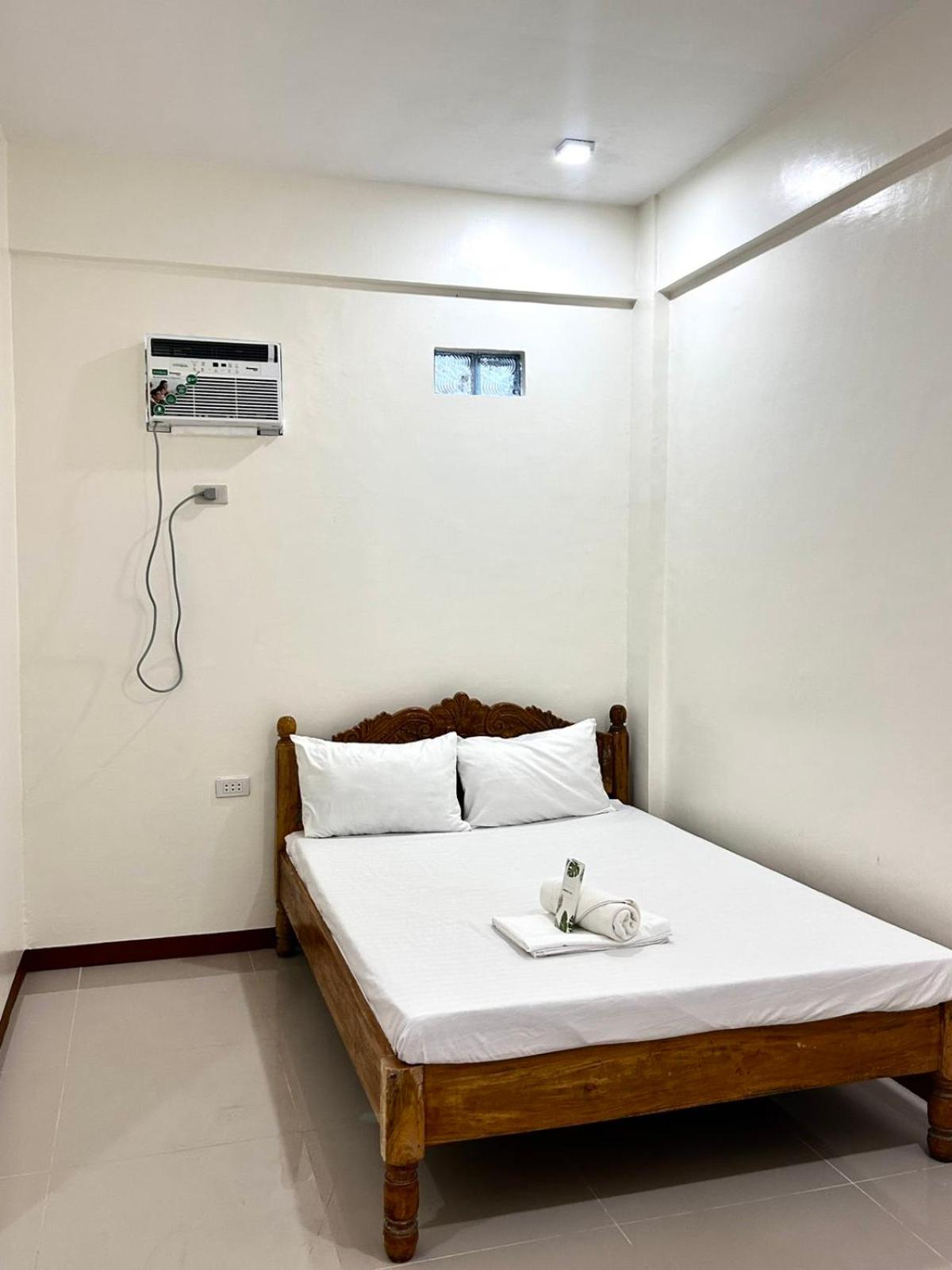 Quadruple Room - Photo 2