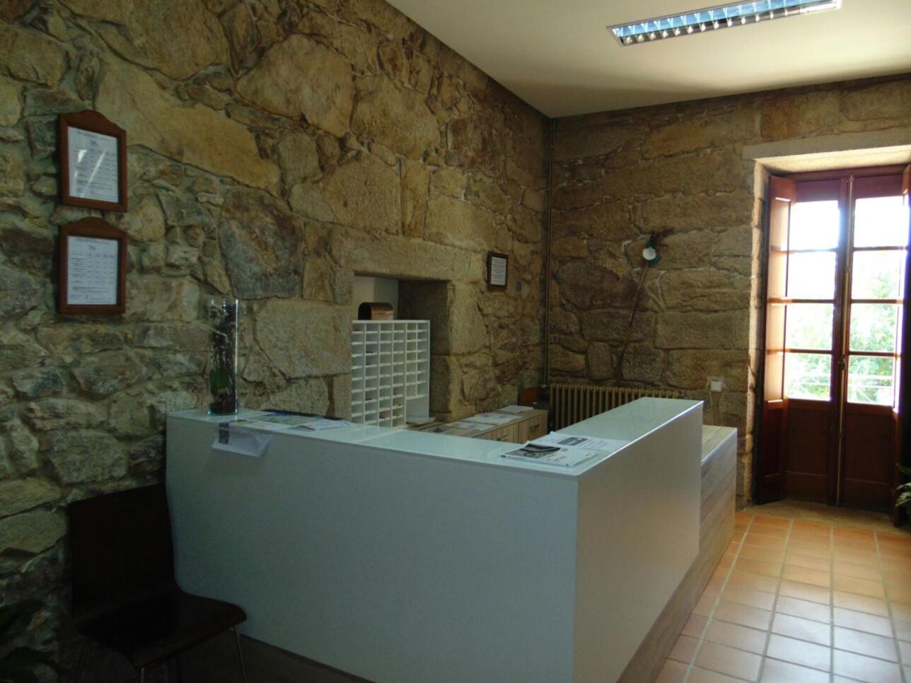 Habitación Doble Económica con Baño Privado - Anexo
