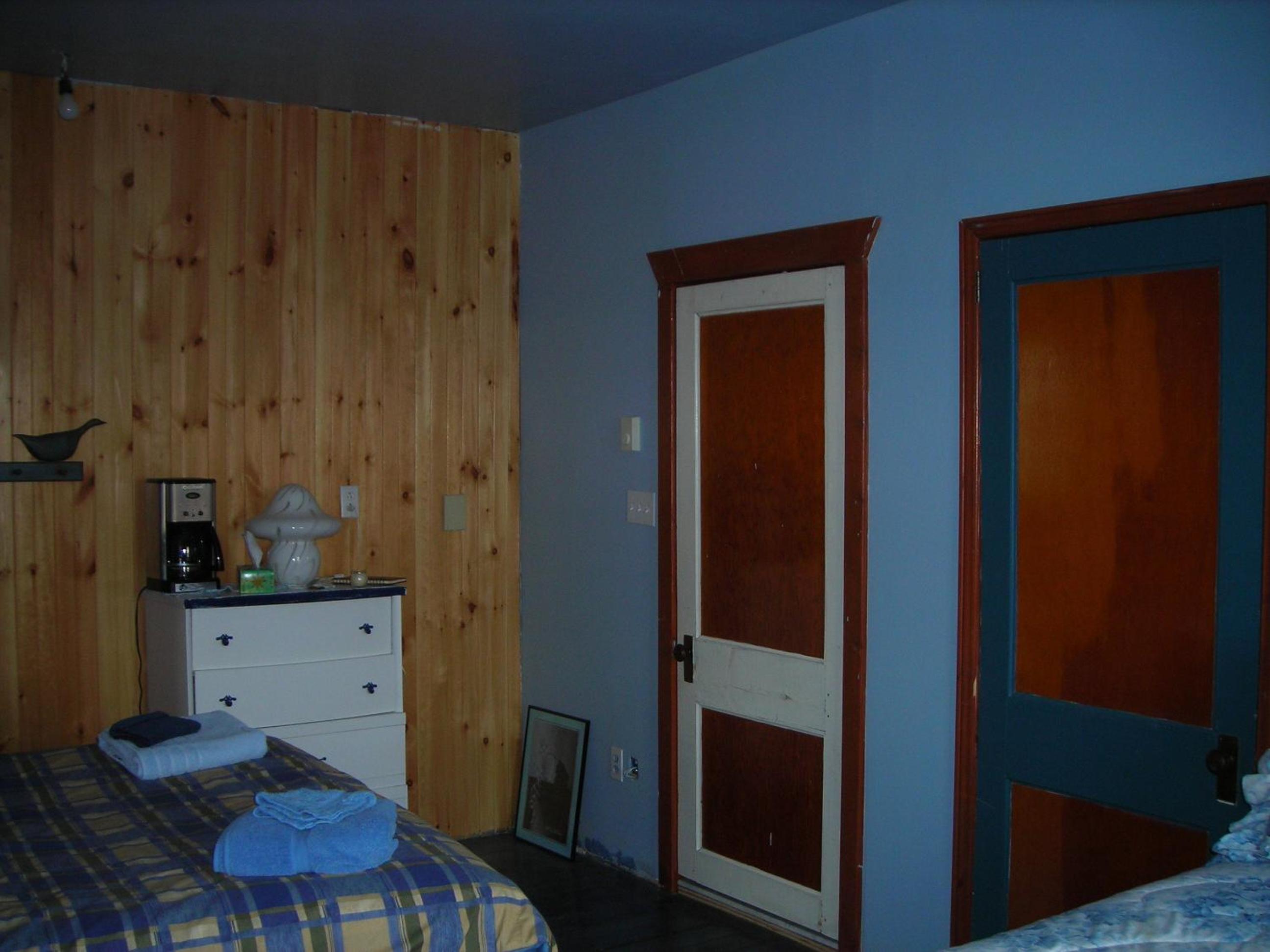 Standard Queen Room photo 1