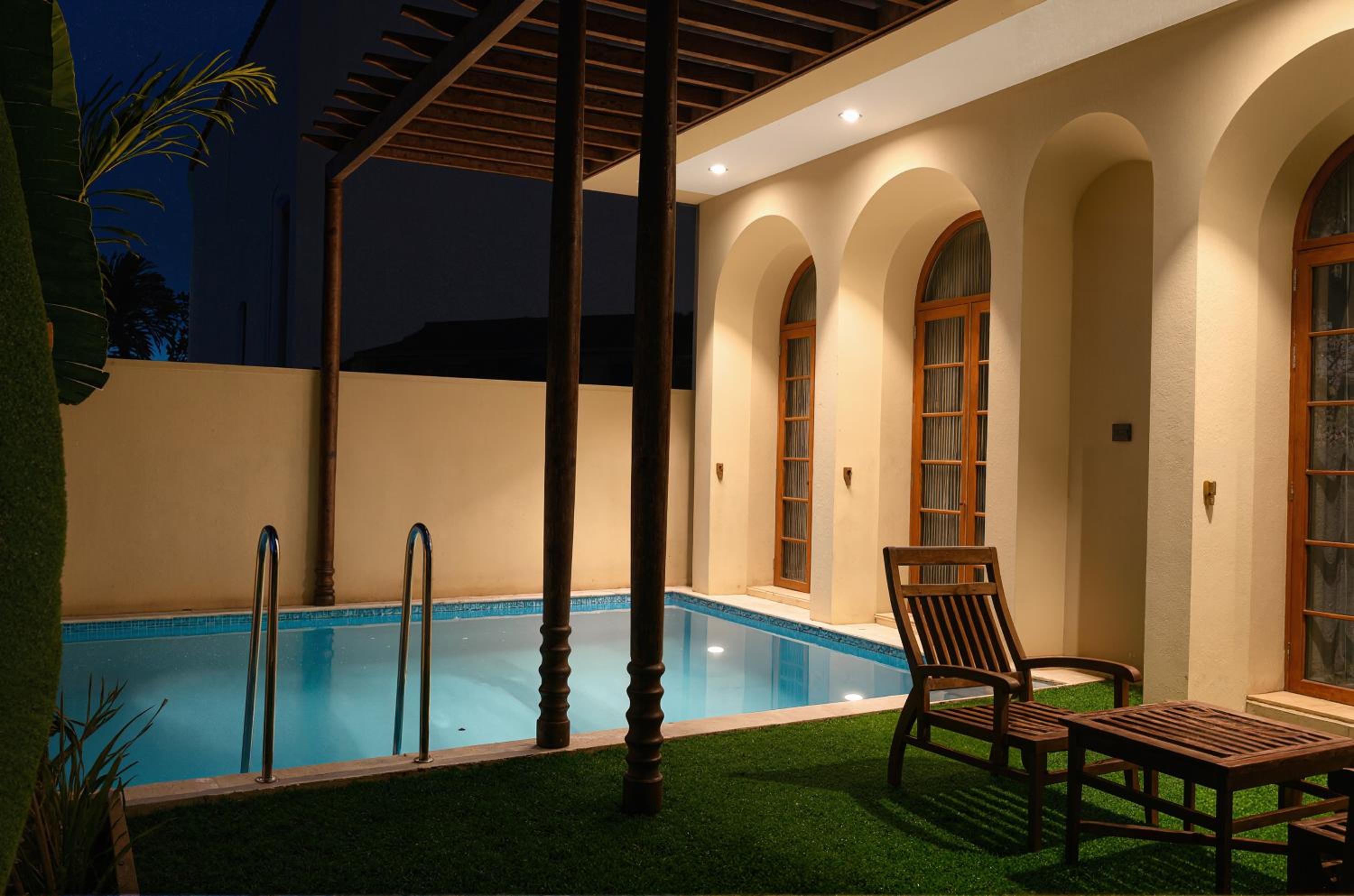 Suite with Private Pool
