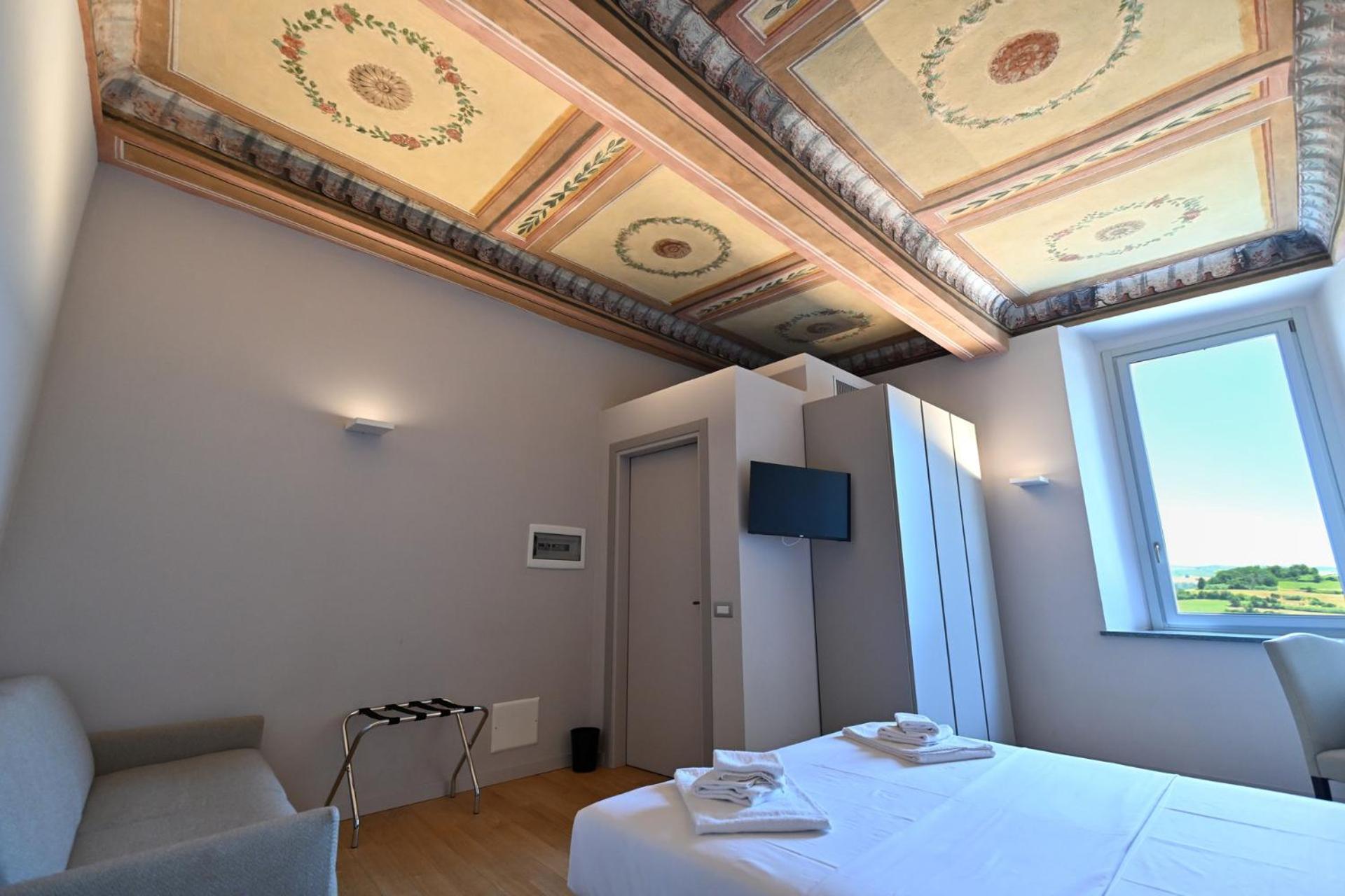 Superior Double Room photo 3