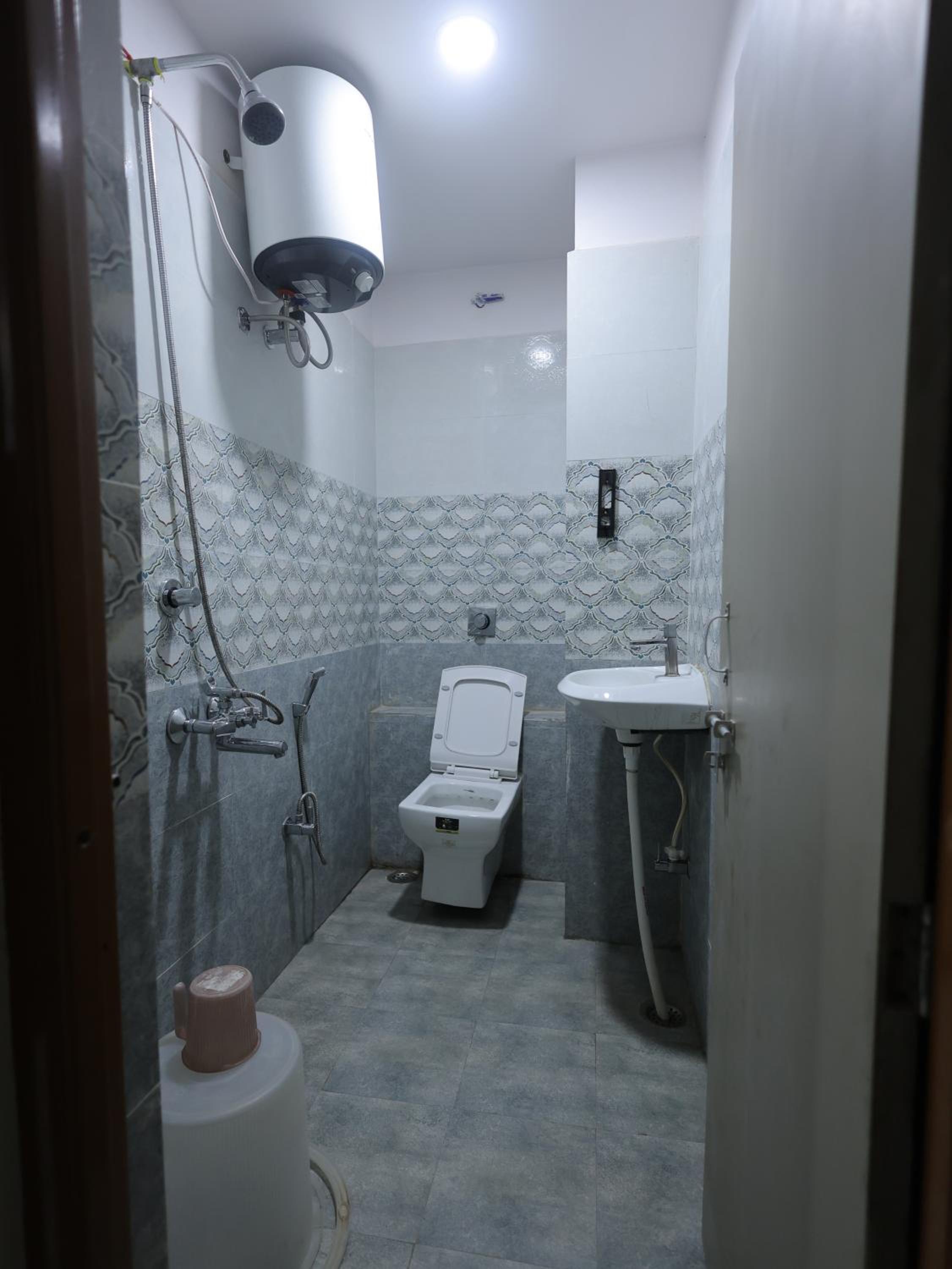 Deluxe King Suite