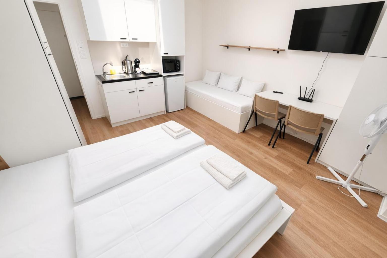 Deluxe Suite