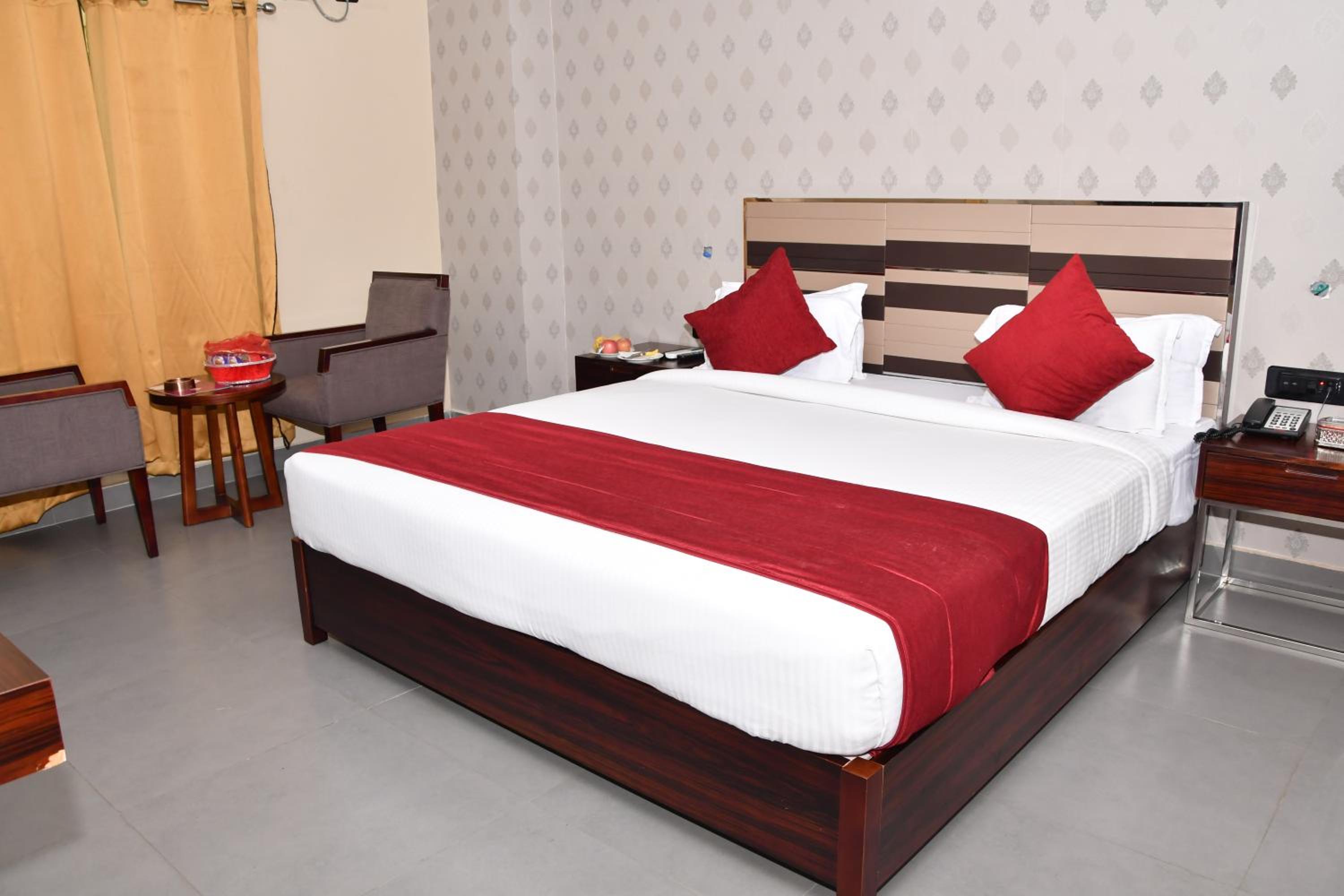Standard King Room