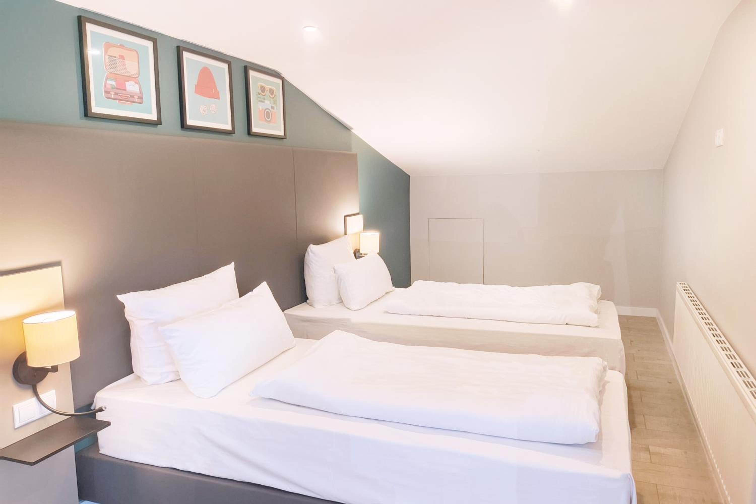 Premium Family Twin Room  photo 1