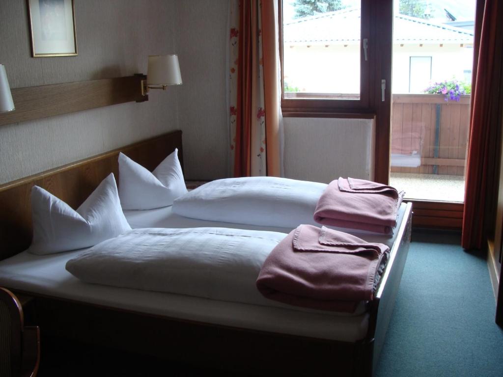 Single Room with Balcony photo 1