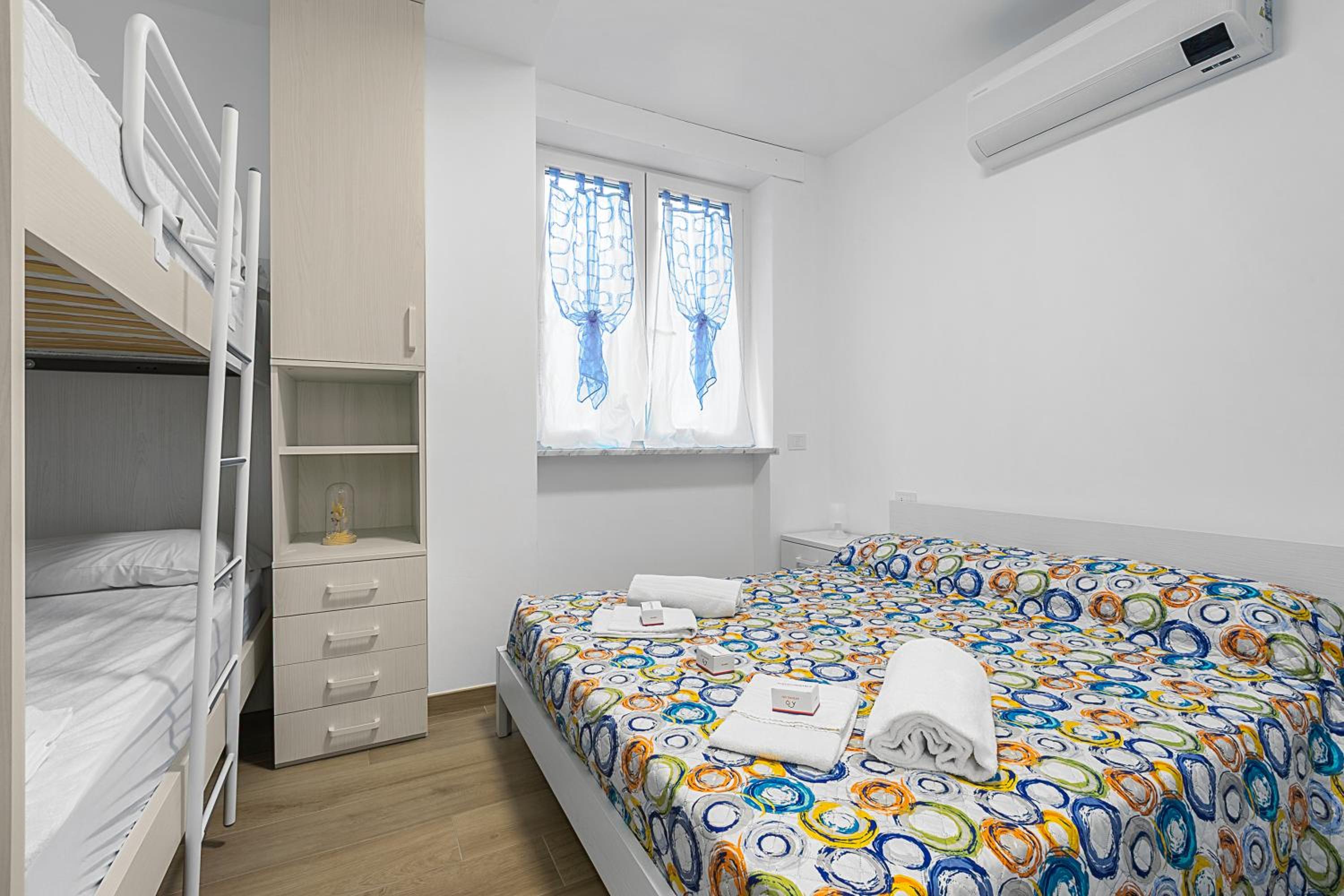 Deluxe Apartment photo 3