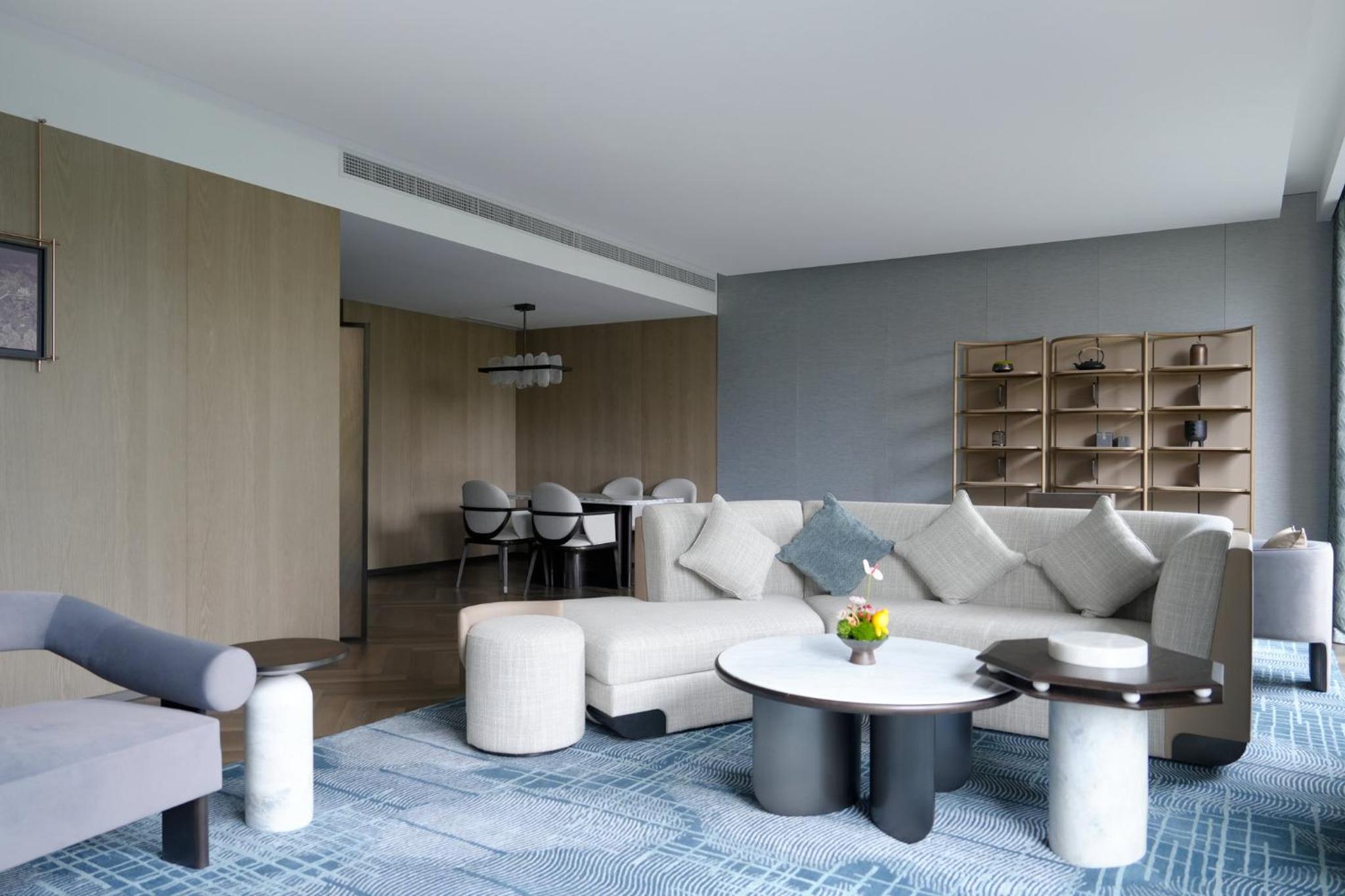 Lumen Mountain Residence photo 2