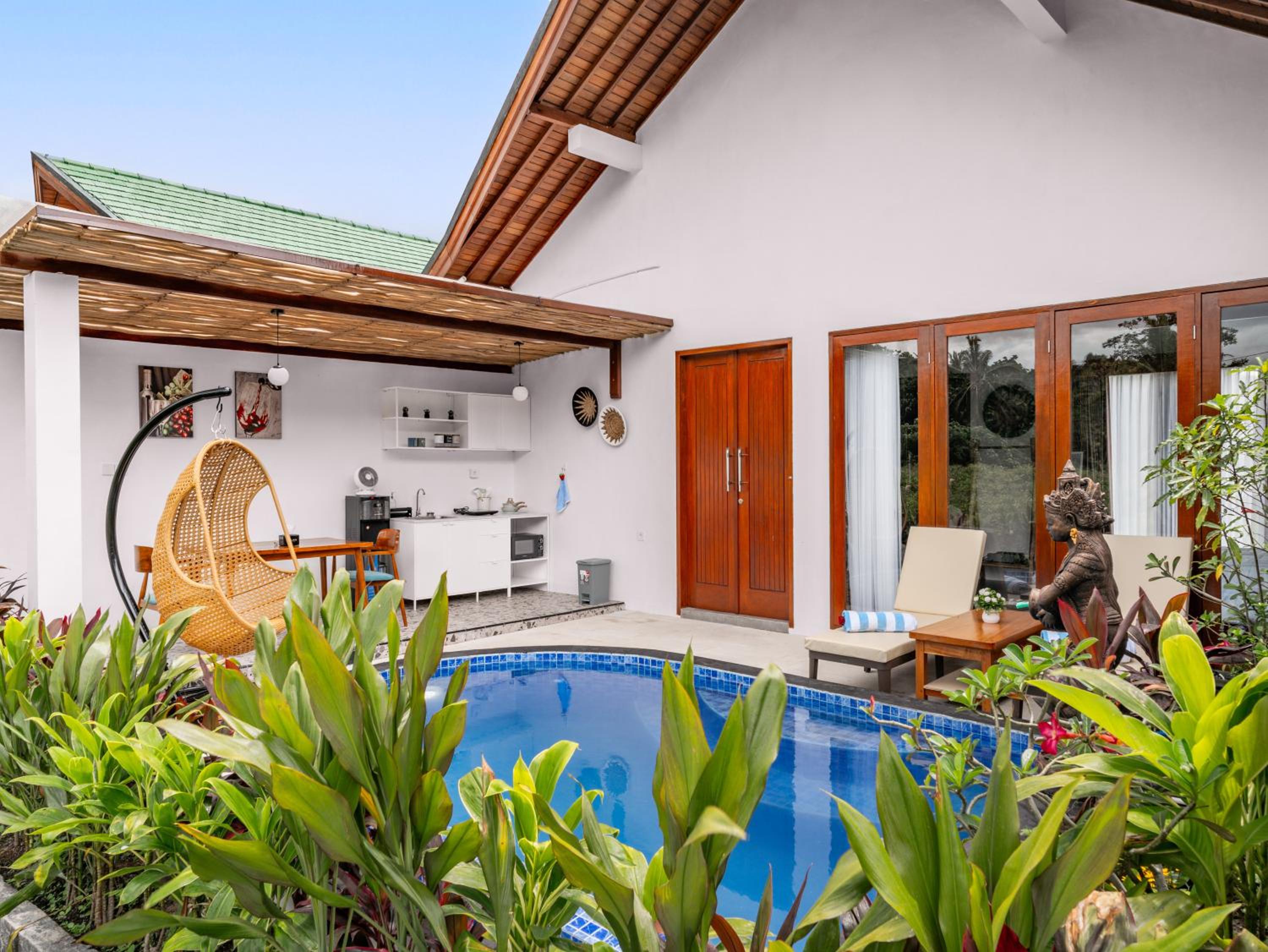 Villa with Private Pool photo 2
