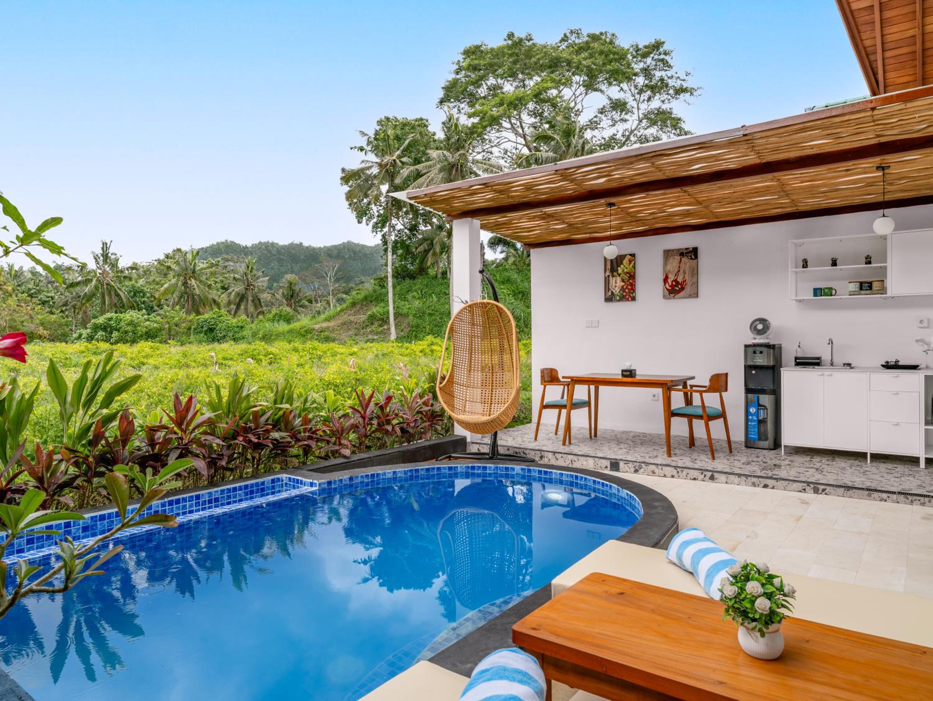 Villa with Private Pool photo 3