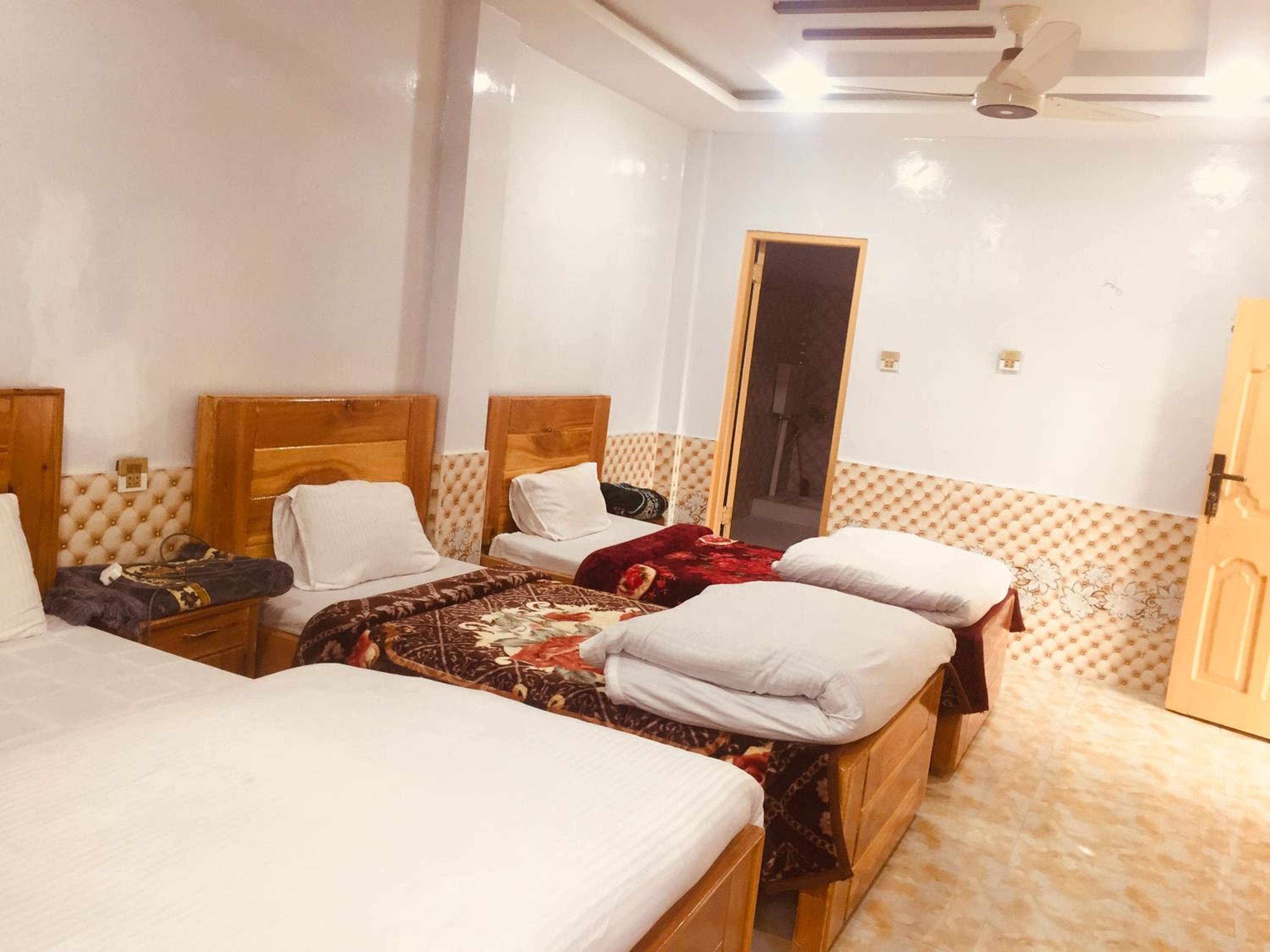 Quadruple Room with Sea View photo 2