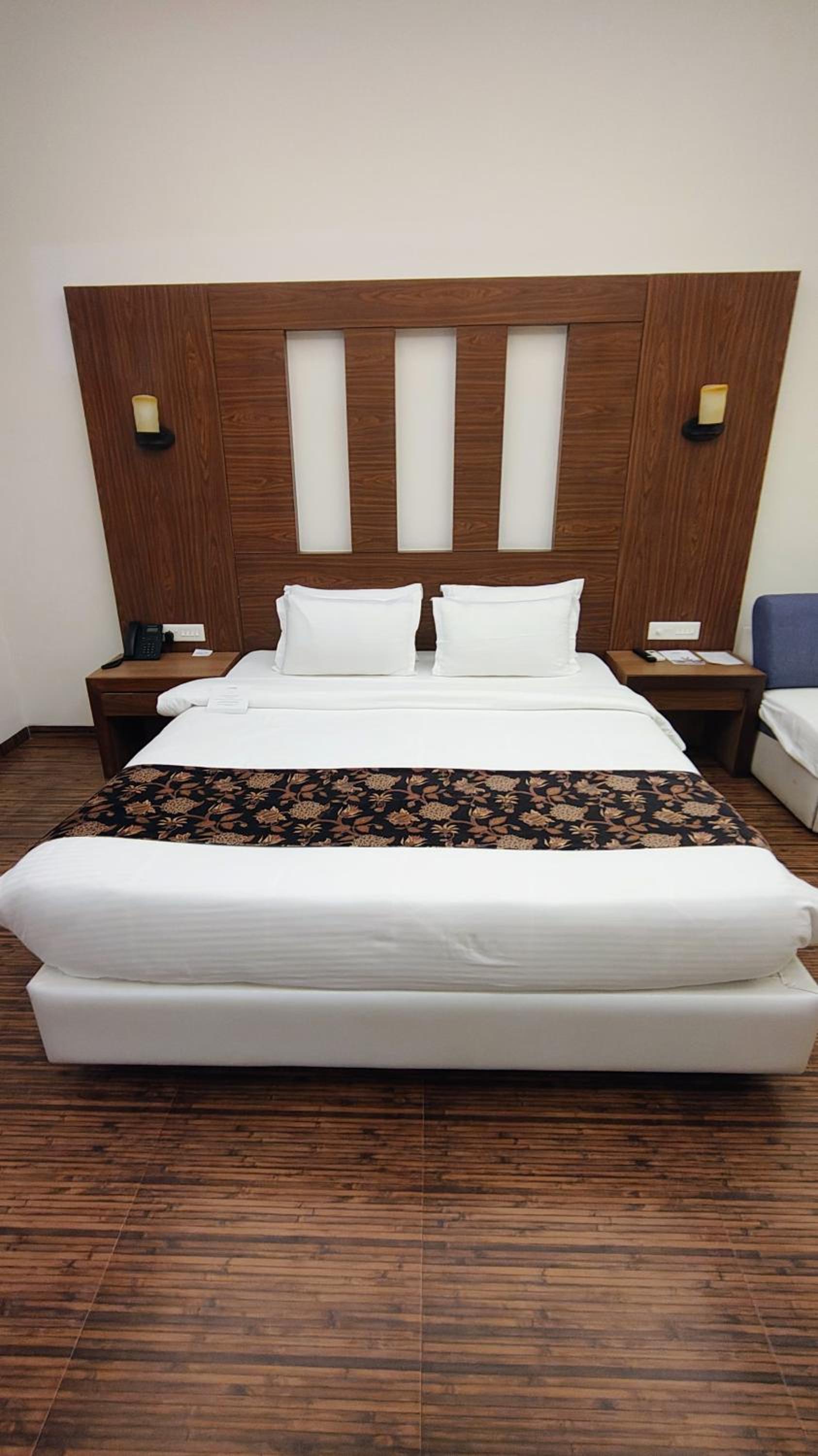 Standard Double Room photo 2