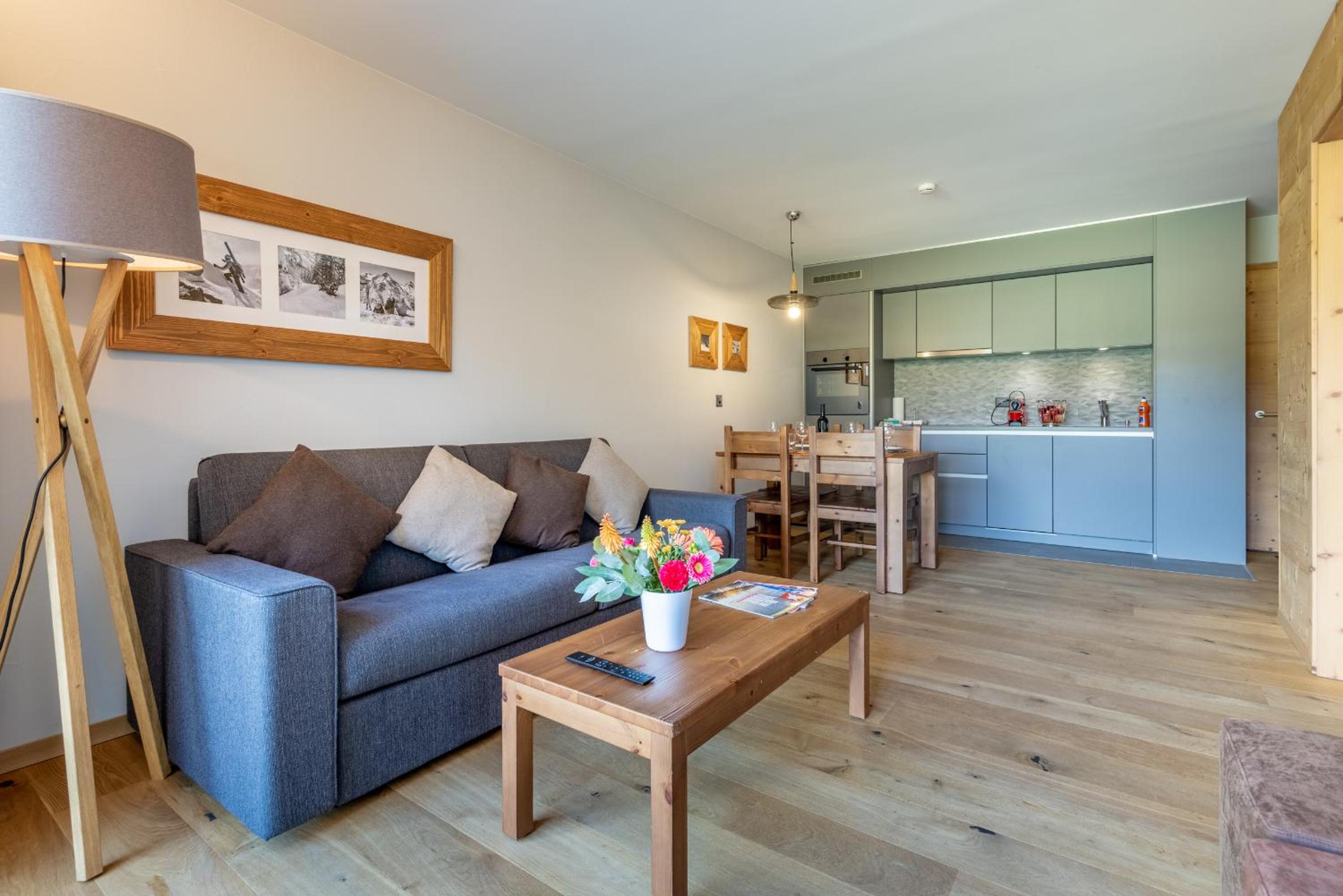 One-Bedroom Apartment with Terrace or Balcony (4 People) photo 3