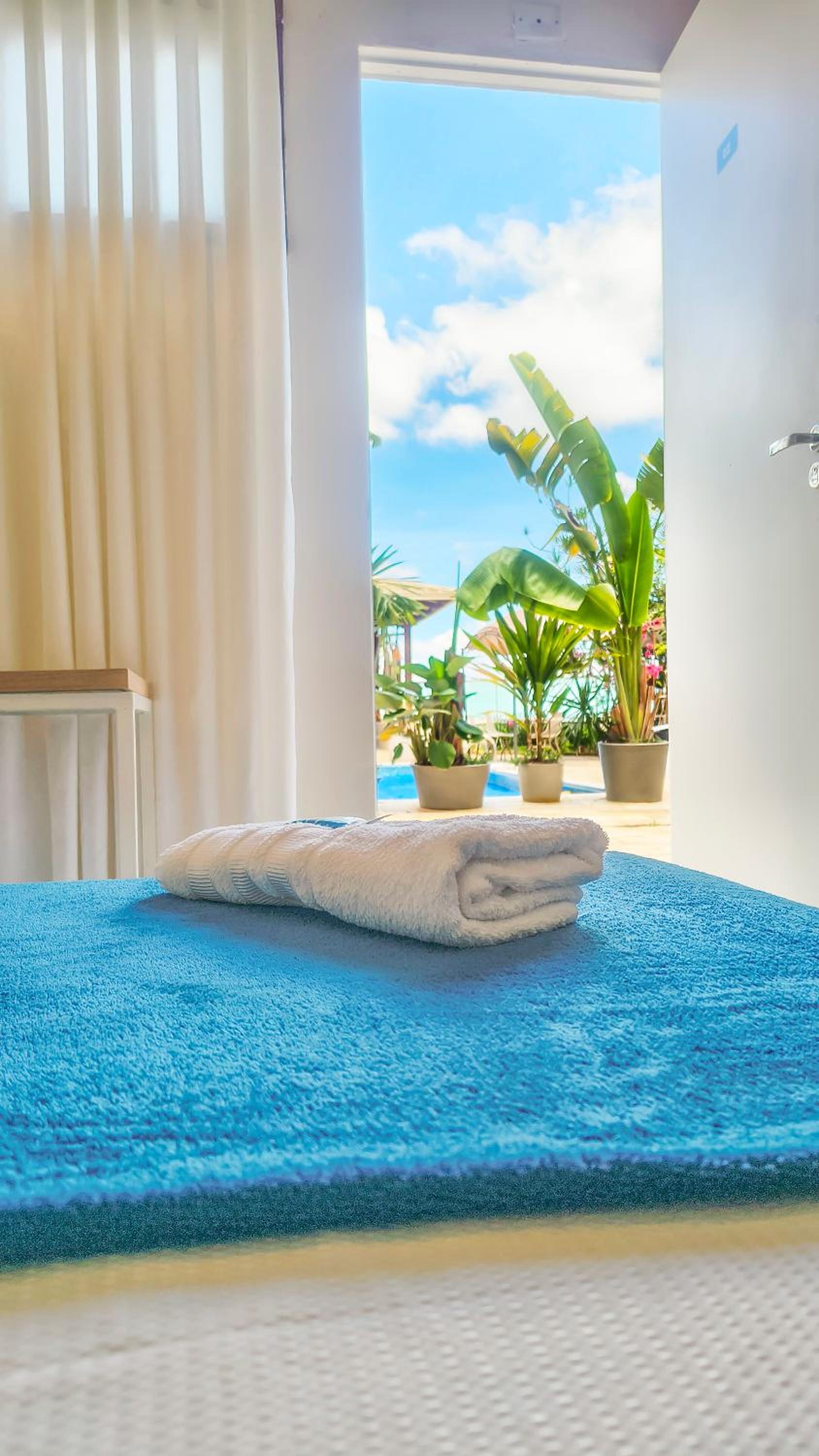 Suite with Pool View photo 1