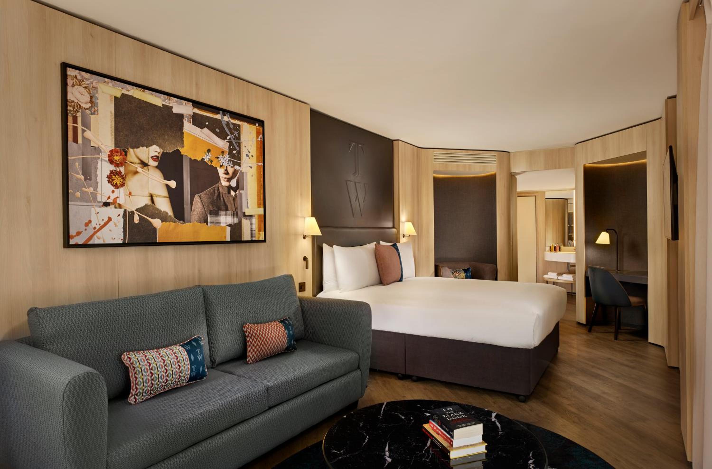 Family Junior King Suite