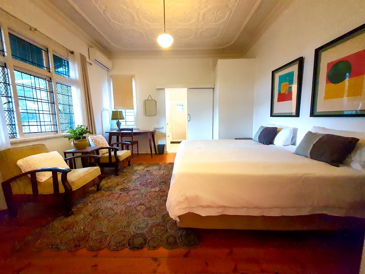 Standard King Room photo 1