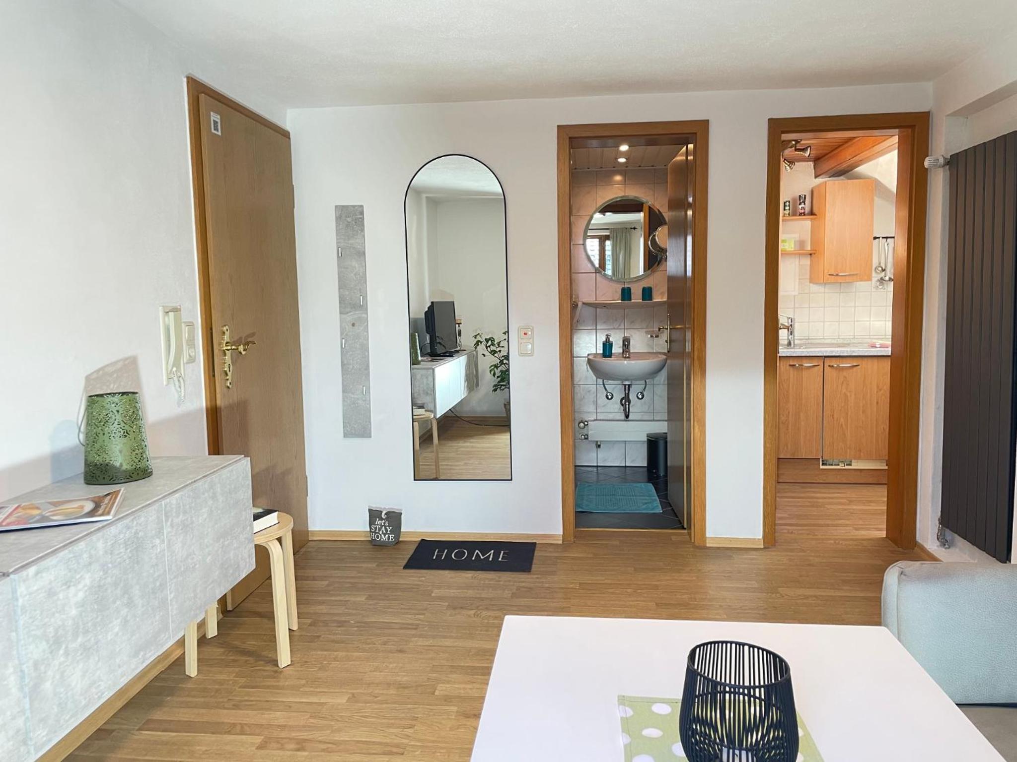 Apartment with Balcony photo 3