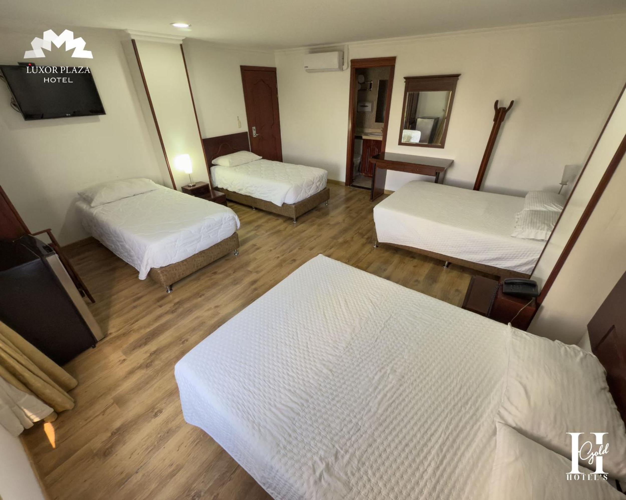 Classic Quadruple Room photo 2