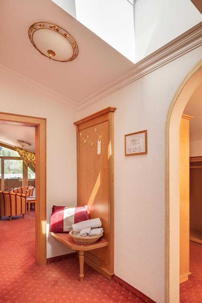 Suite with Mountain View