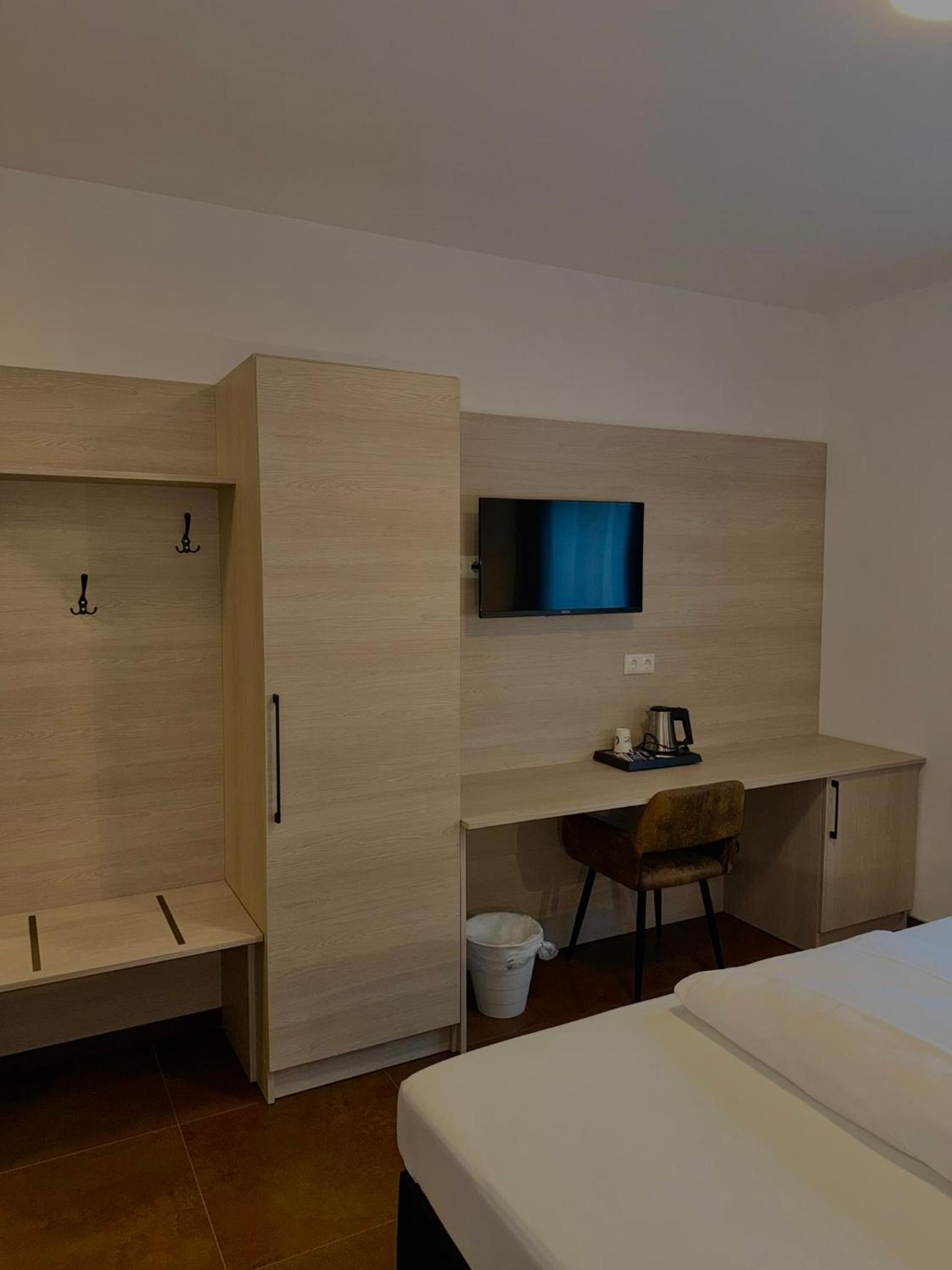 Classic Triple Room