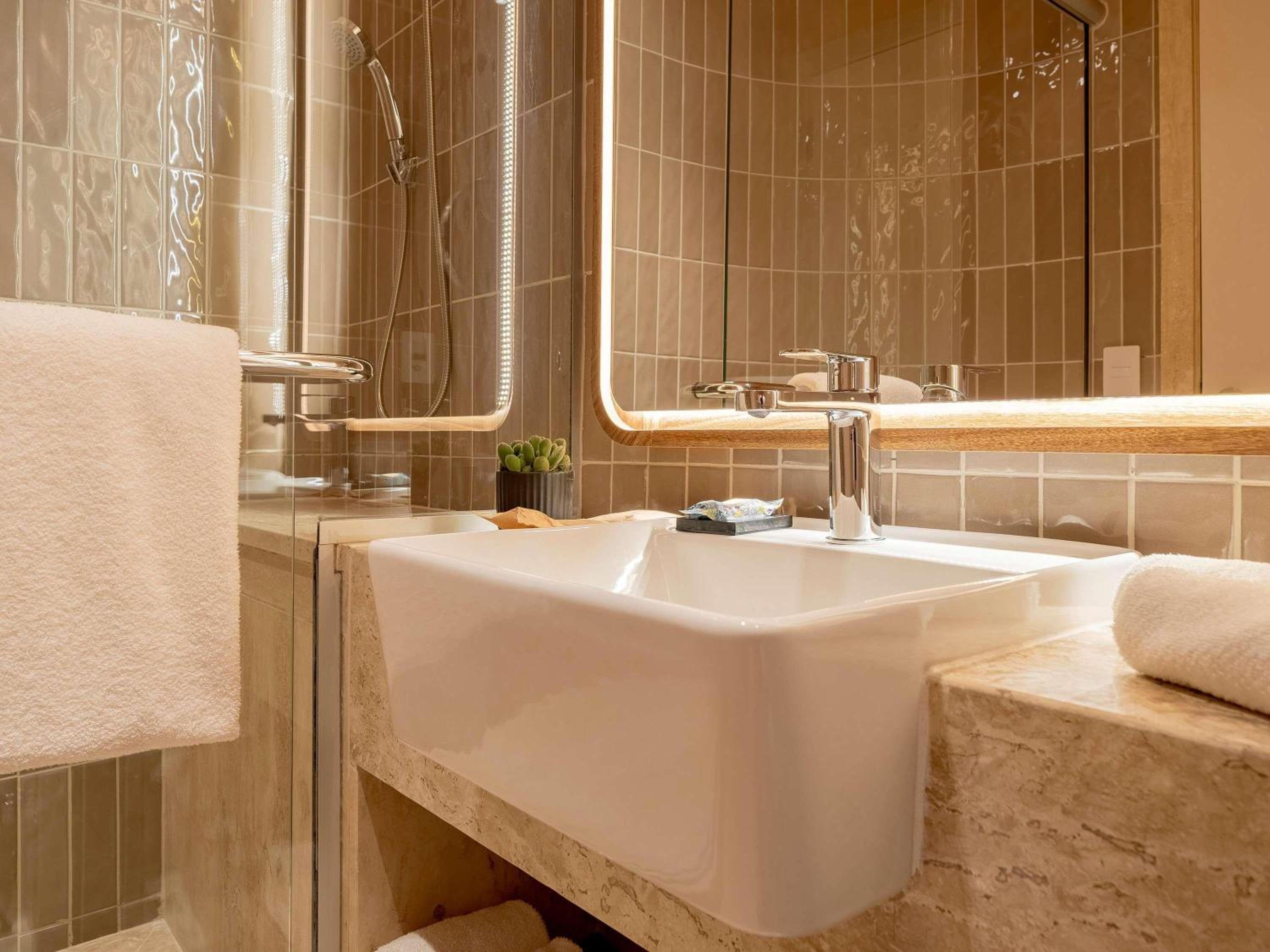 Premium Executive Room - Adapted