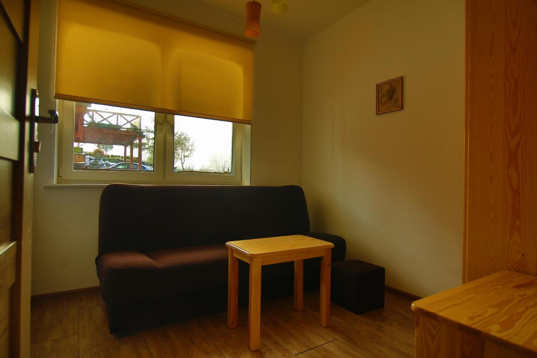 Single Room with Private Bathroom photo 1