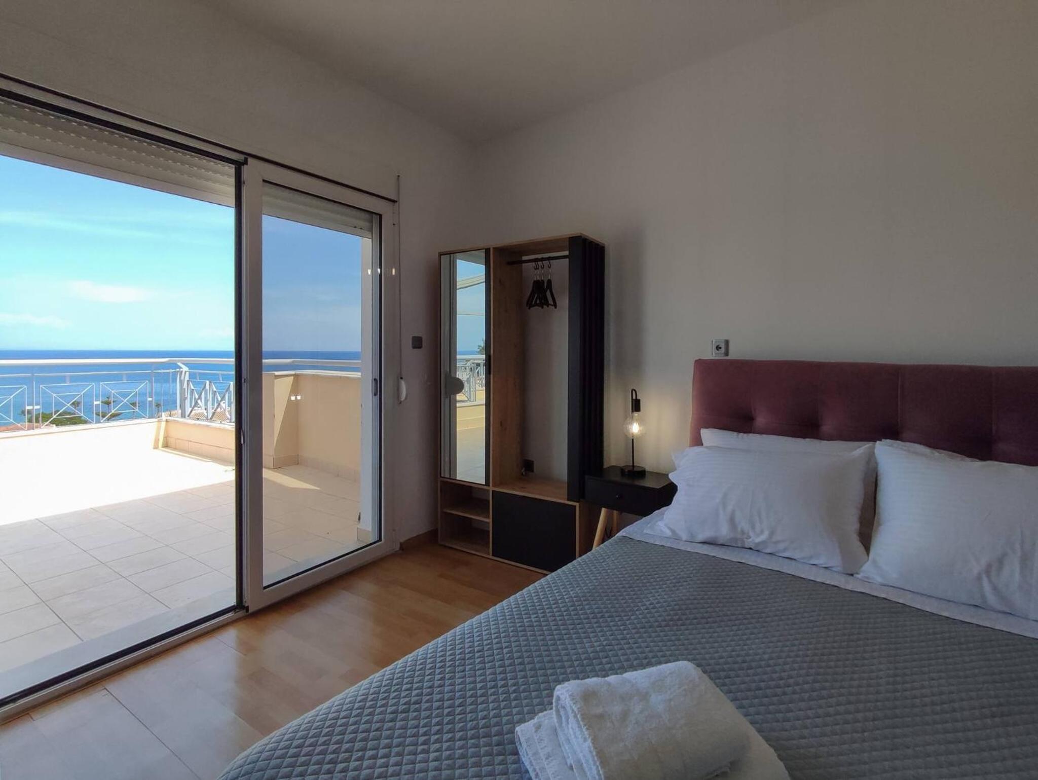 Apartment with Sea View photo 3