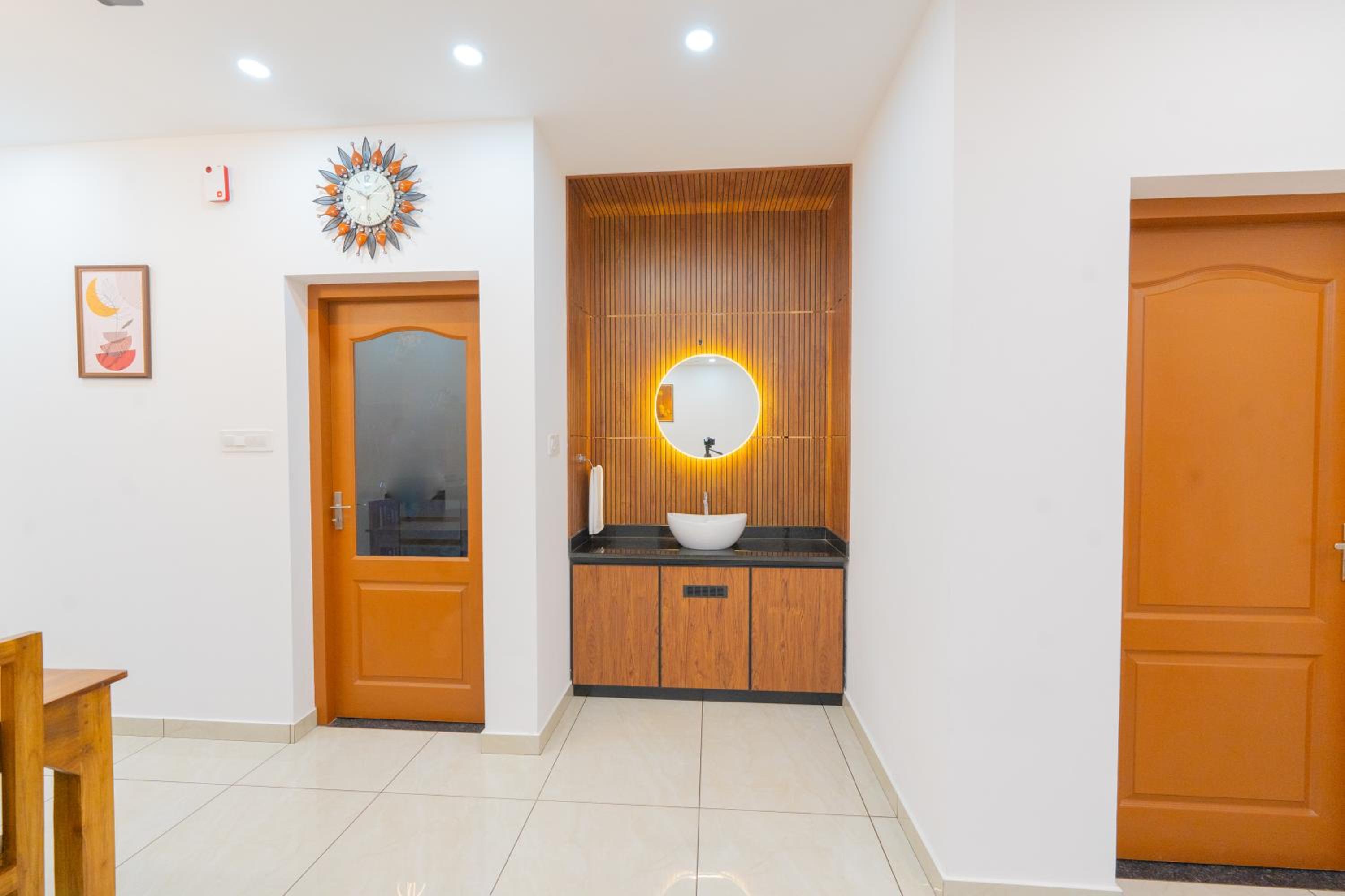 Two-Bedroom Deluxe Apartment